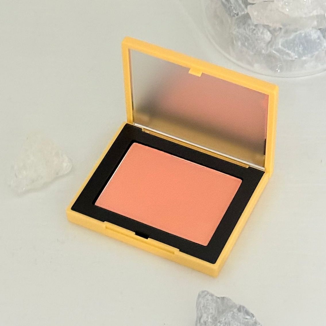 Nars - 2026 春李季限定胭脂 #amused