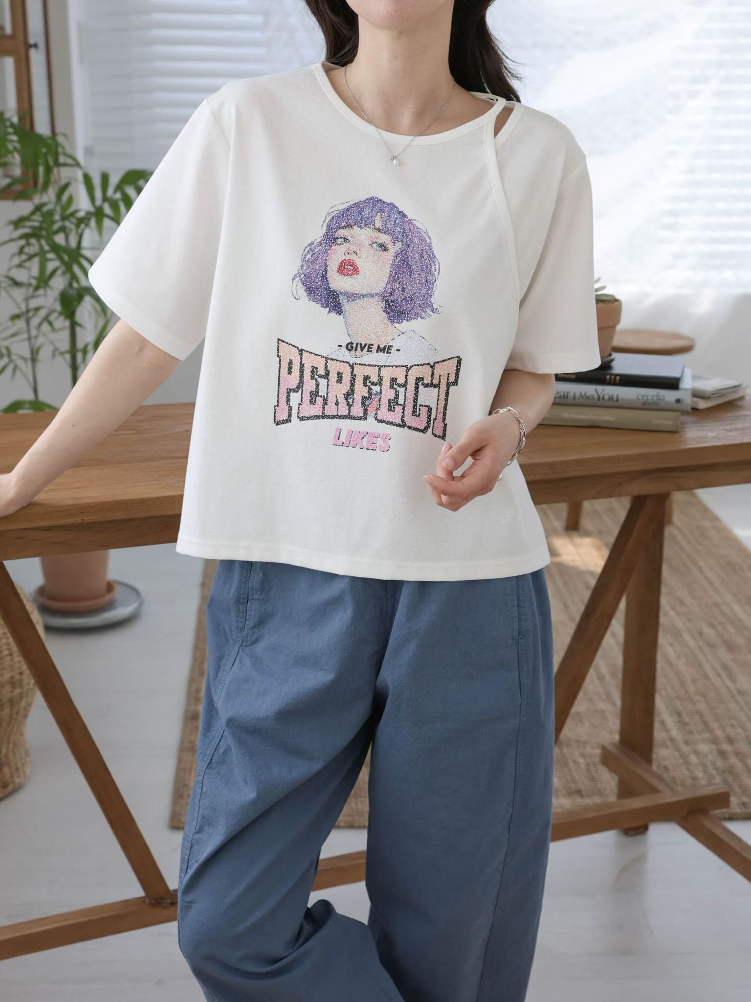 韓國高質C牌子少女圖案top~159R