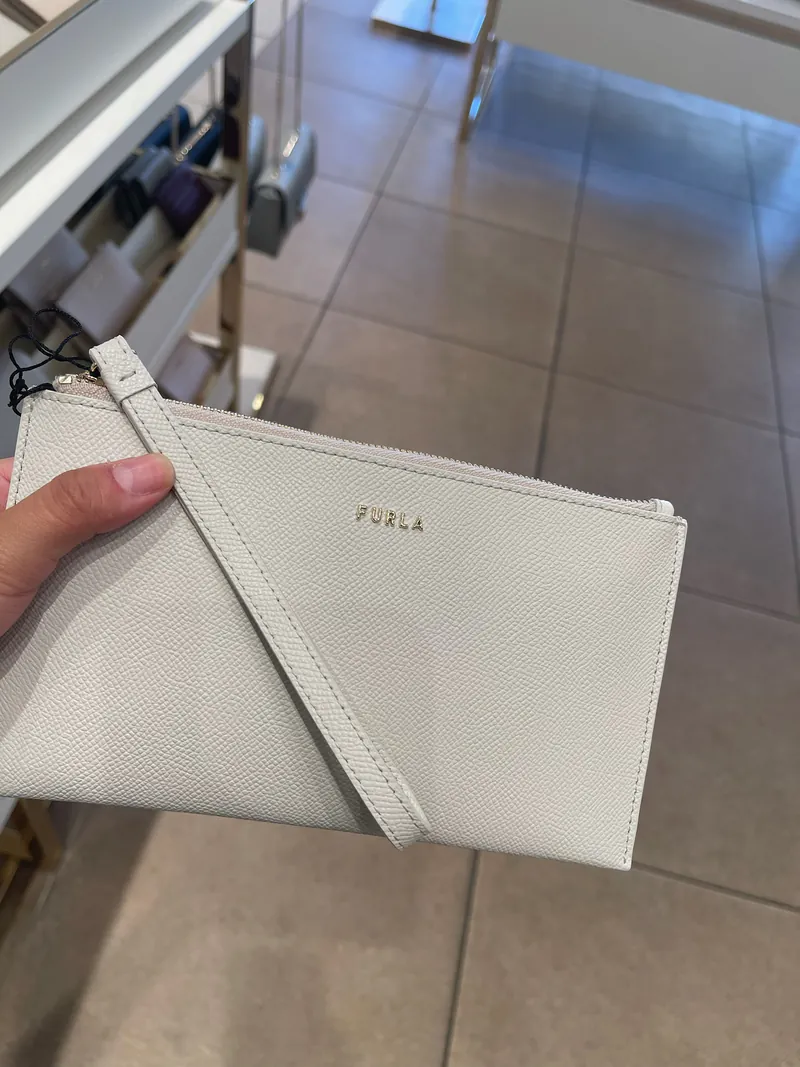 【預購】 H041858 Furla 拉鍊手拿包