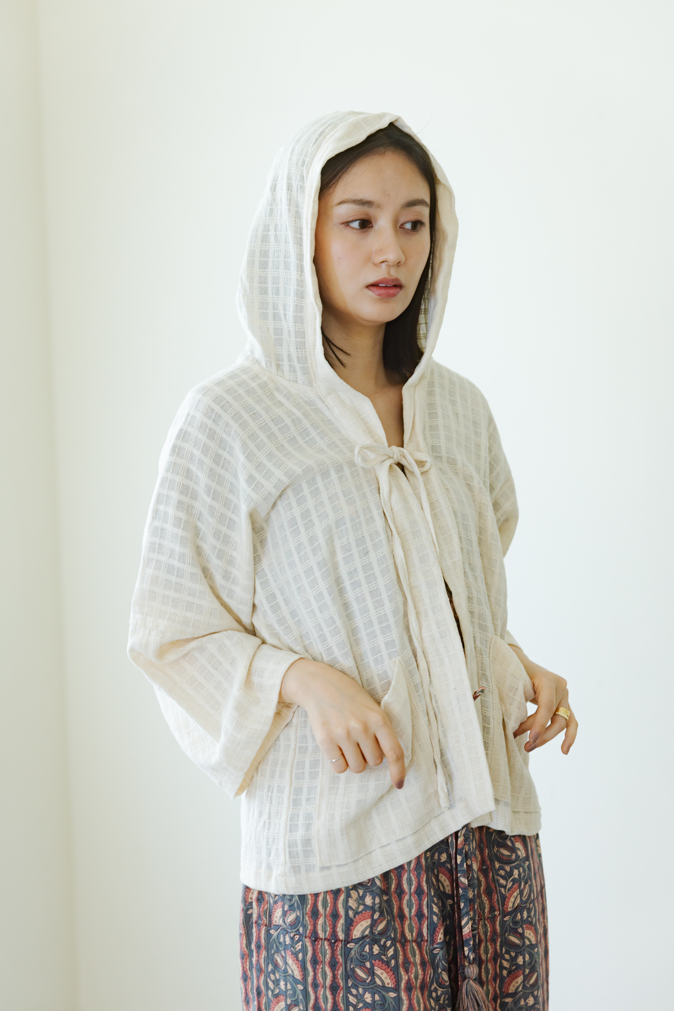 清邁純棉連帽外套＿白格