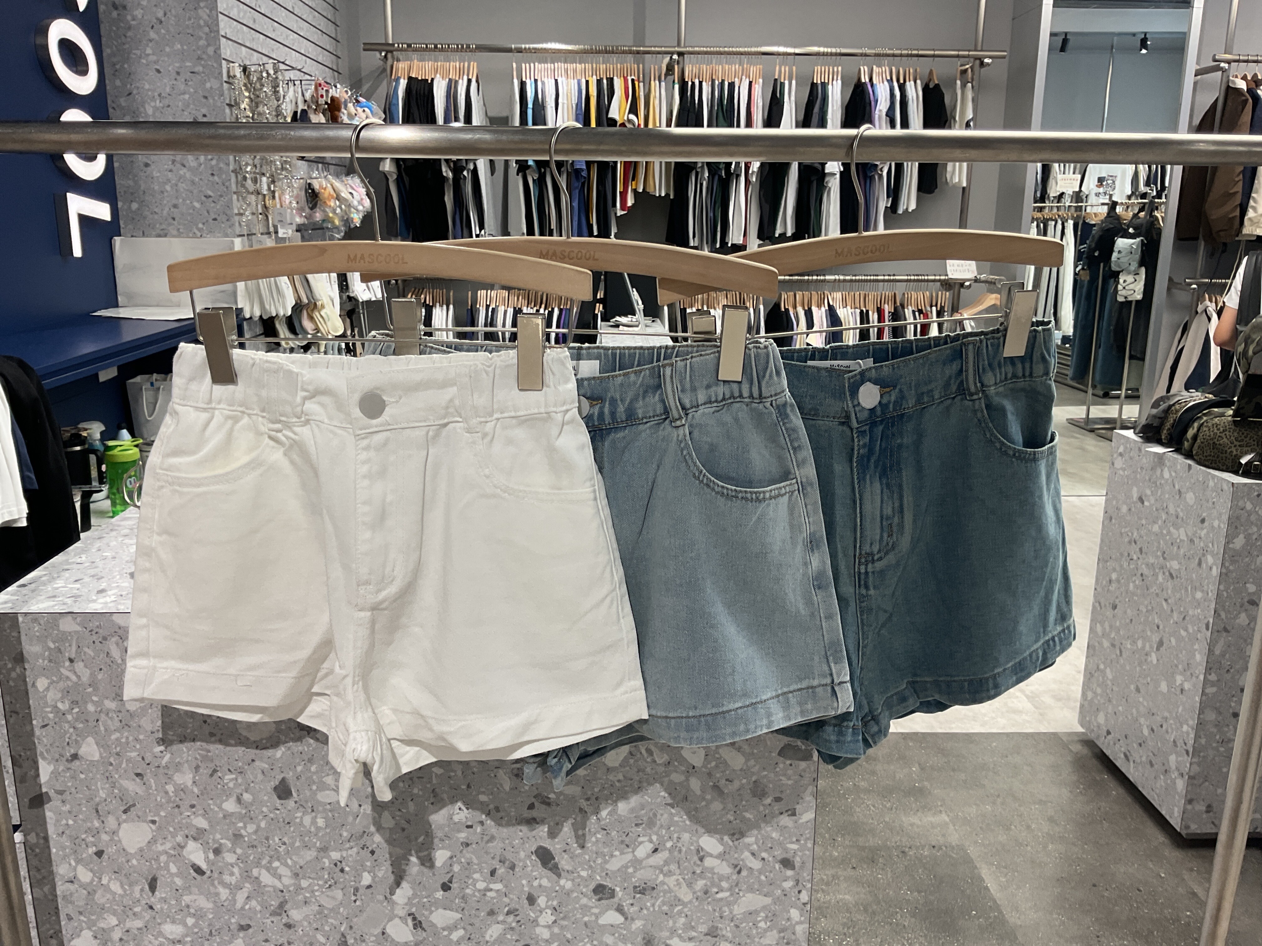 909283 女款牛仔鬆緊短褲
