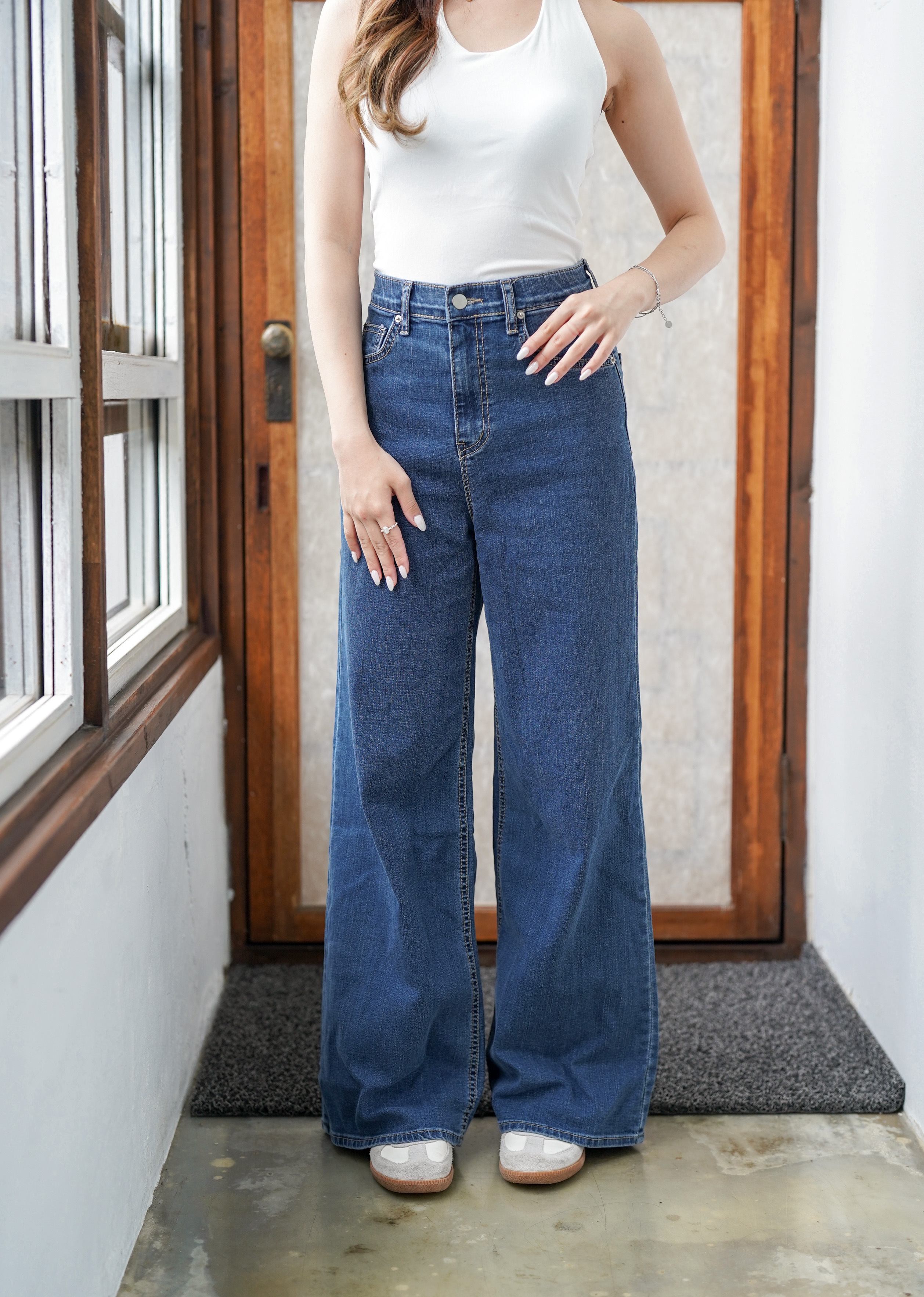 JEAN209 Essential Comfy Slim Jeans