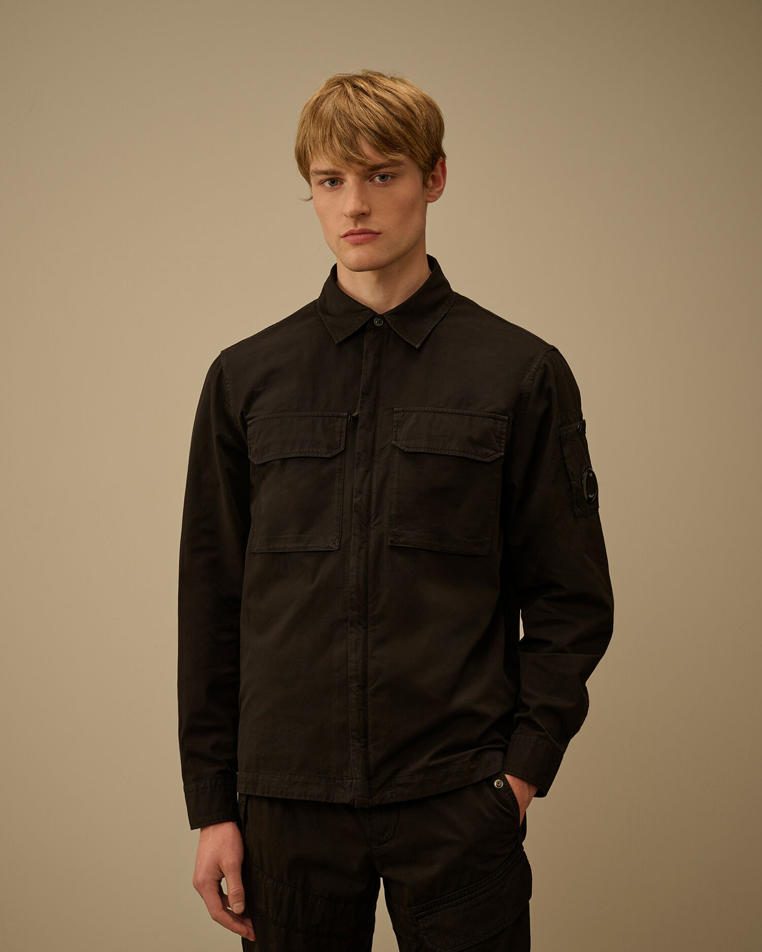 【代購】COMPANY ORGANIC GABARDINE 隱形拉鍊鏡標襯衫外套｜Hidden Zip Lens Overshirt｜機能工裝襯衫外套 男女同款