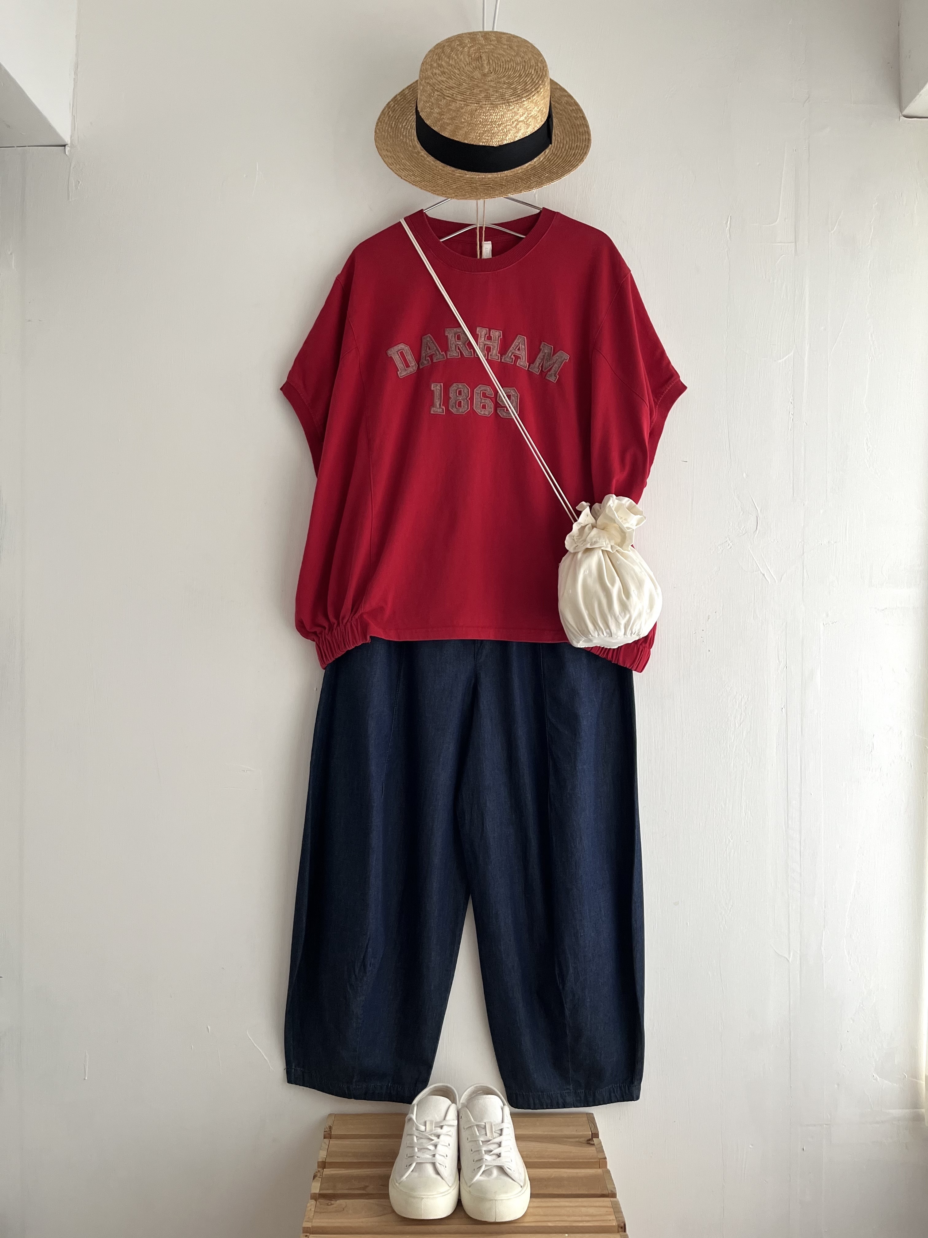 LUPILIEN紅色洗水布刺繡top