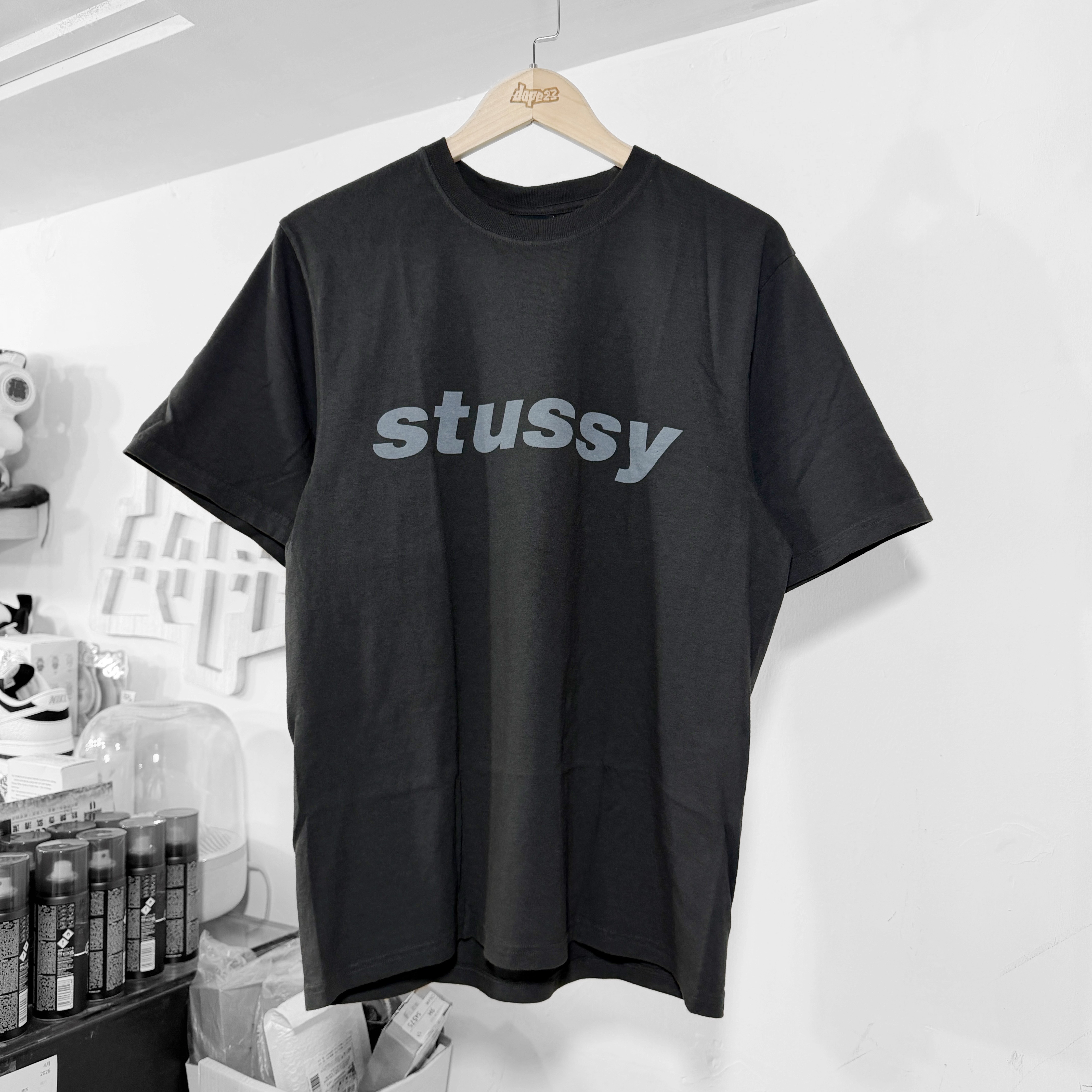 STUSSY SHARK TEE PIGMENT DYED  BLACK 大白鯊