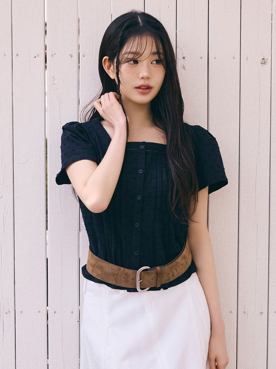 YI020 ROLAROLASQUARE NECK LACE BLOUSE FREE SIZE