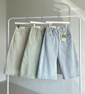 YI005 HOWLUK #310 夏天淺調八分闊腳褲