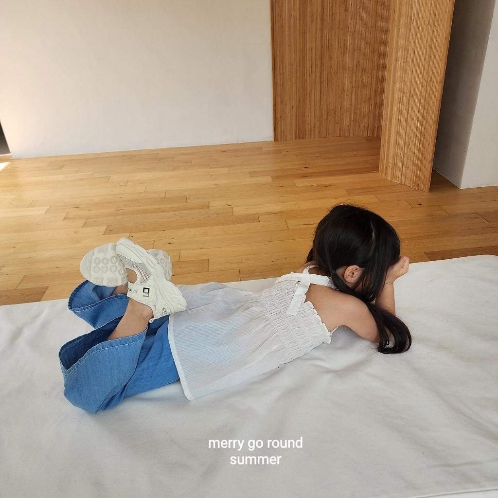 正韓夏Merry-go-round 天使白吊帶背心