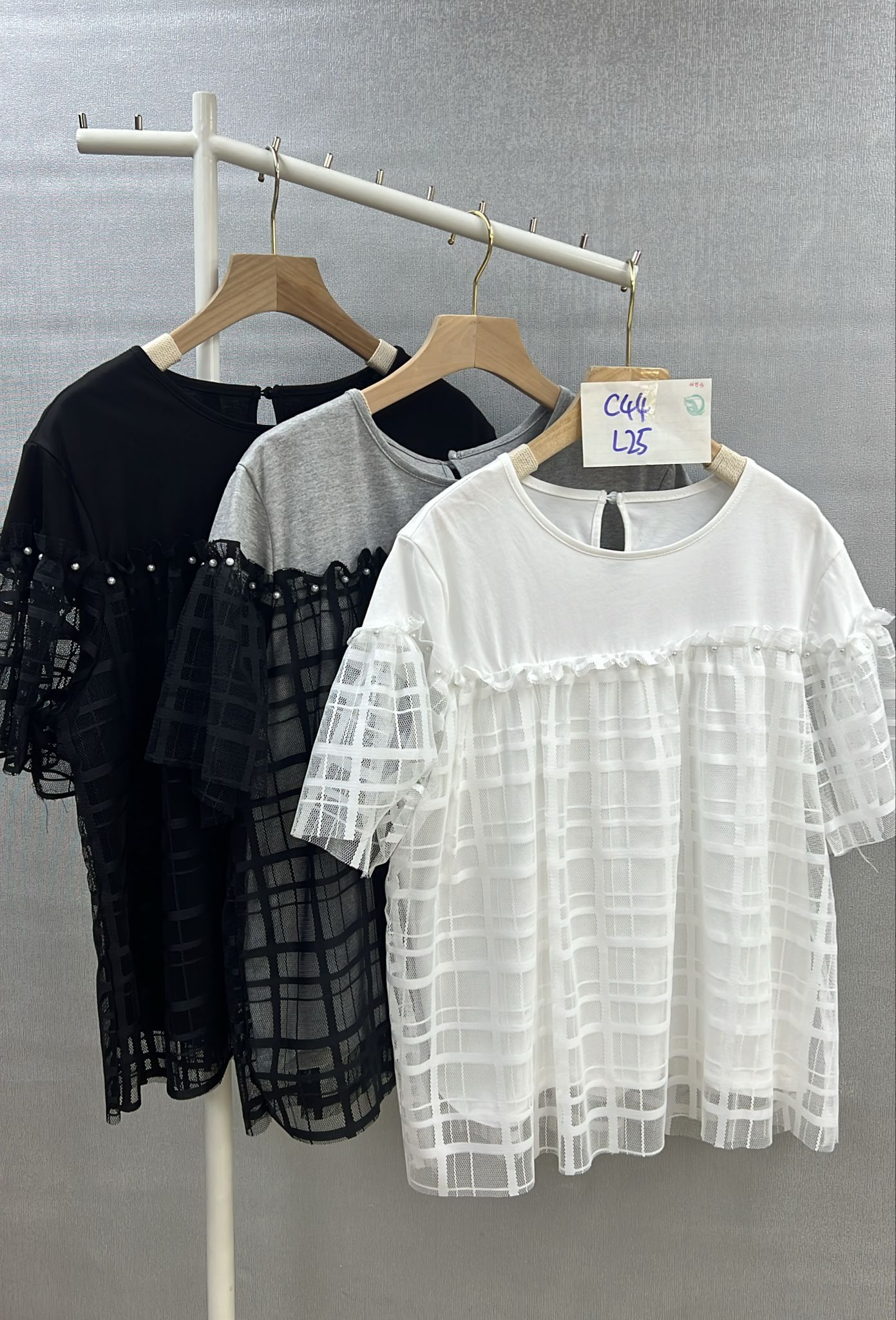 CF9803 外拼莎布TEE  胸44  長25