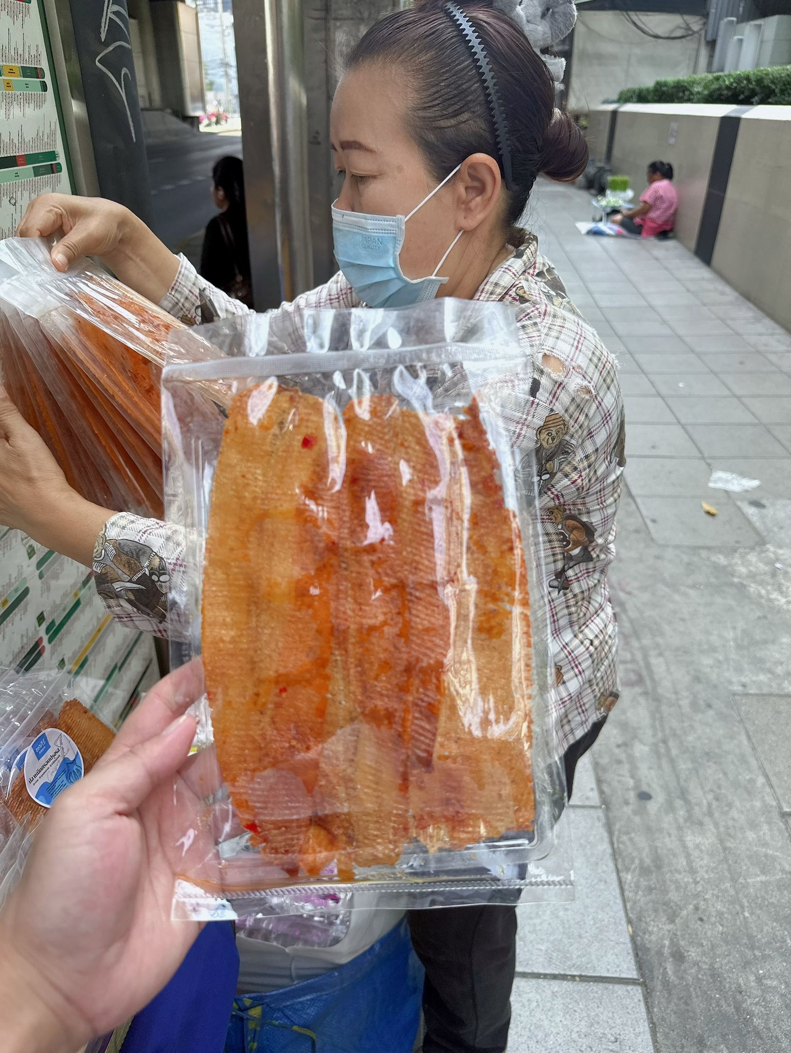 曼谷On Nut 婆婆親手調製蜜糖辣醬濕魷魚 約20g