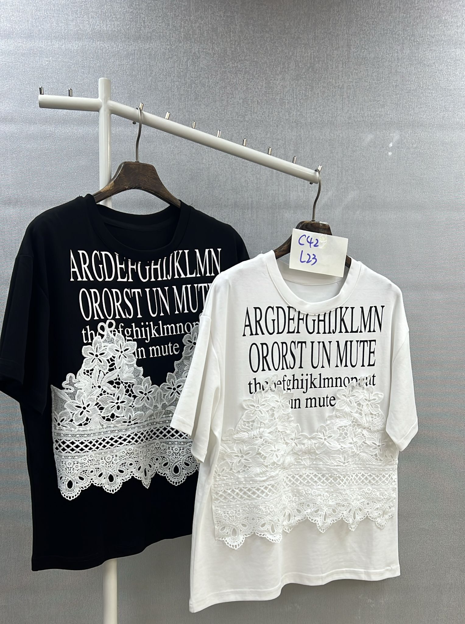 CF9806 字母喱士Tee 胸45  長23