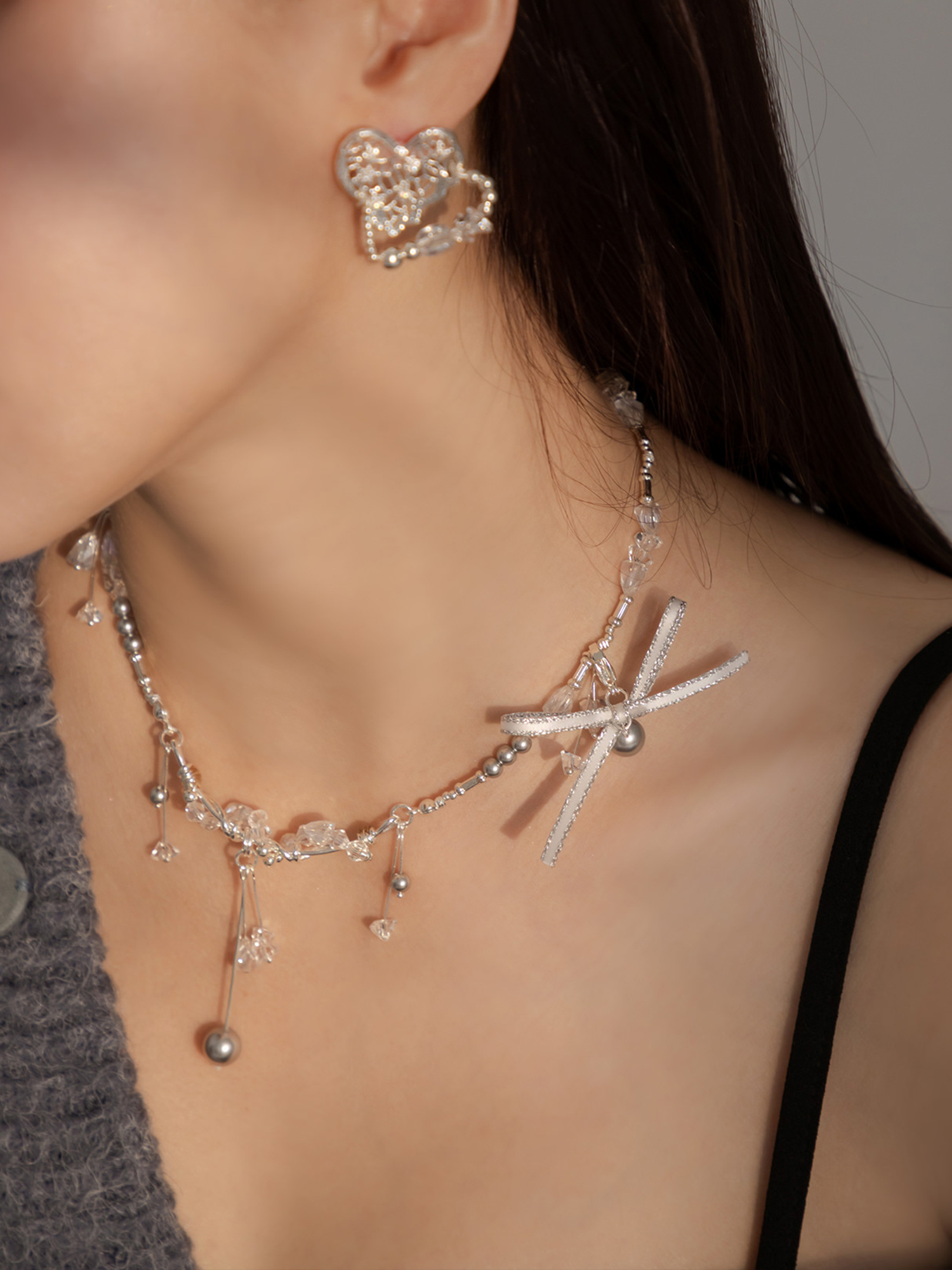 海邊有座圖書館。MUCHAT手作蝶結珍珠水晶項鍊 (含蝶結吊墜)