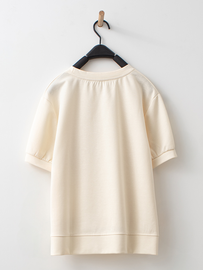 珍珠立體貼布刺繡圓領上衣