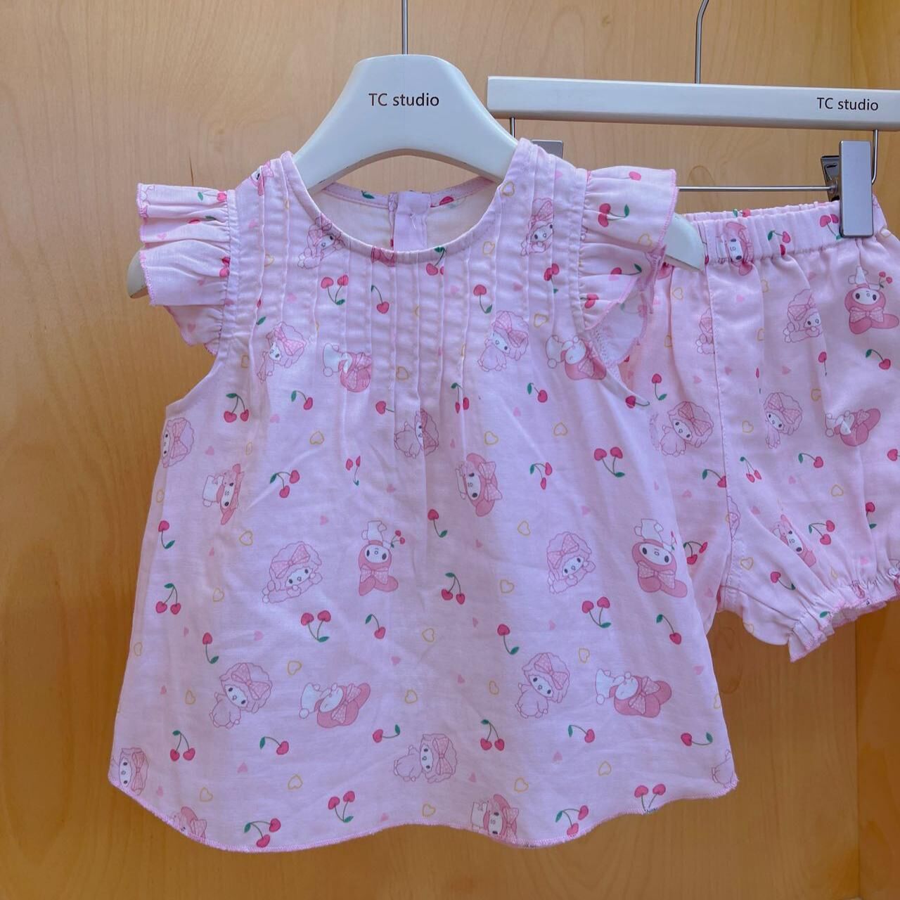 廠單 Sanrio夏日滿印套裝