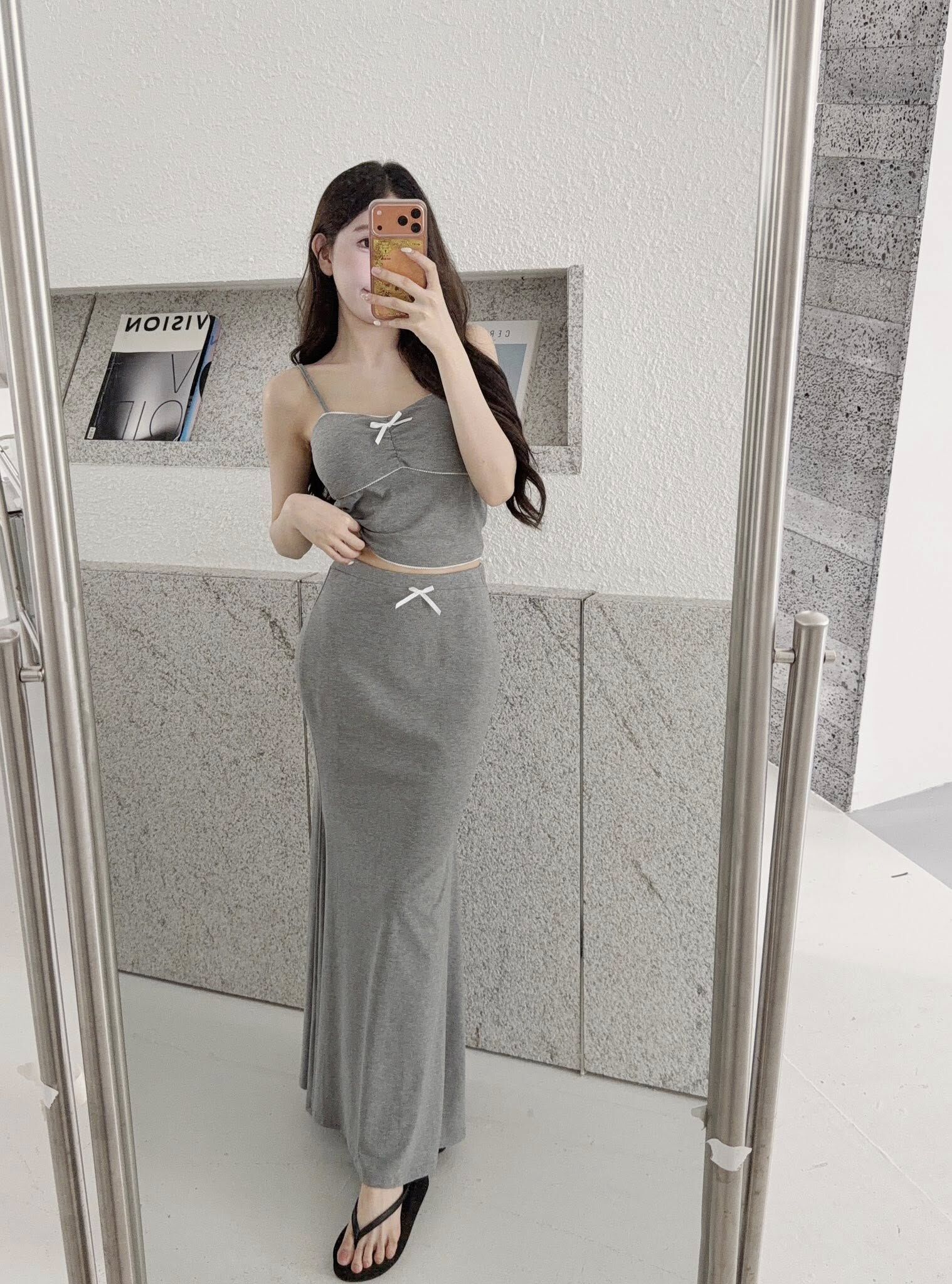 甜欲小眾蝴蝶結吊肩背心長裙套裝💜