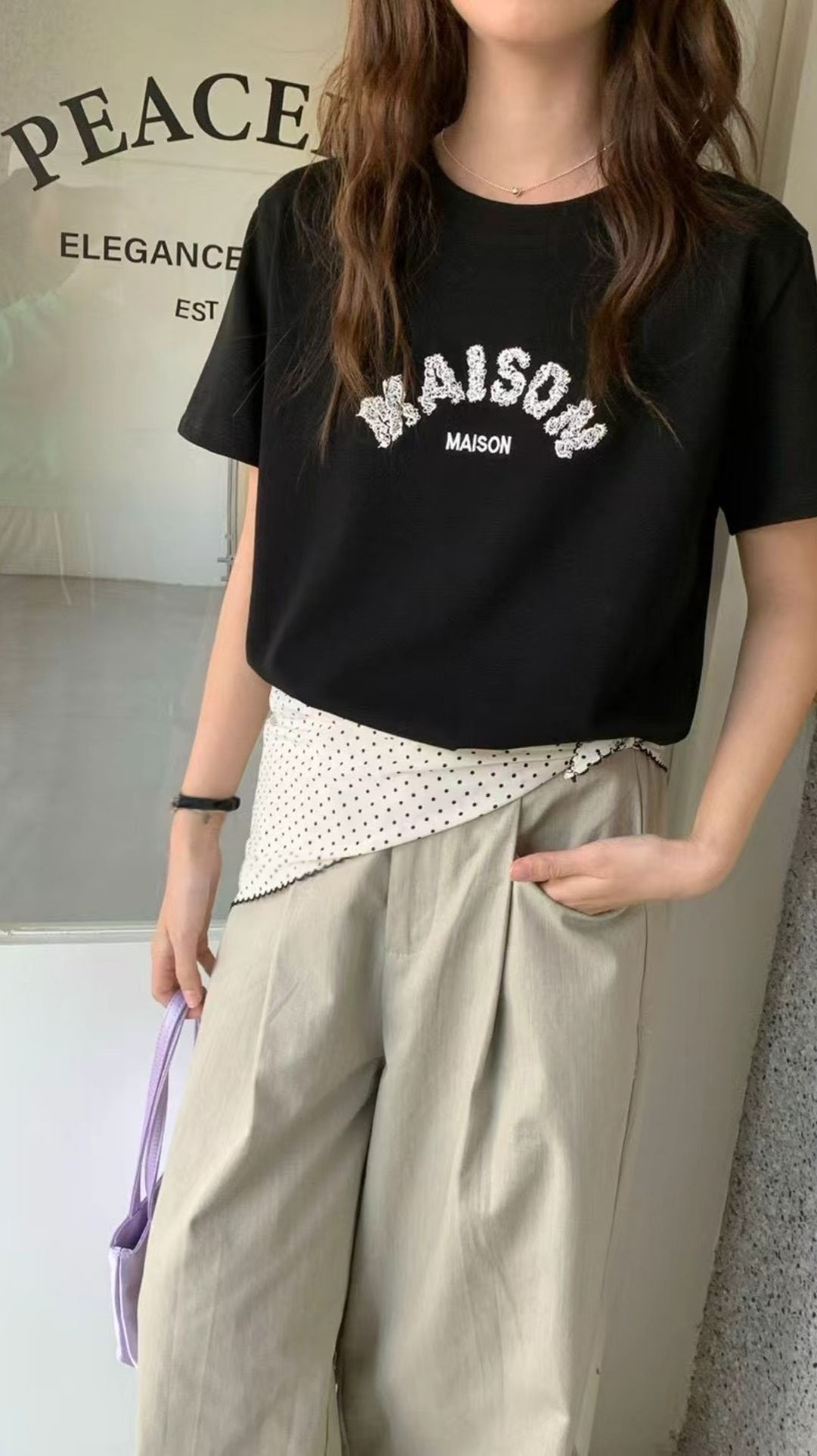 G6097-字母刺繡百搭短T