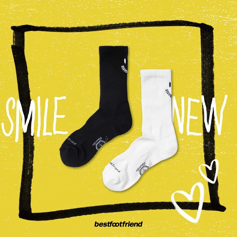 Best Foot Friend New Smile BFF 笑臉 長襪 襪子 兩色