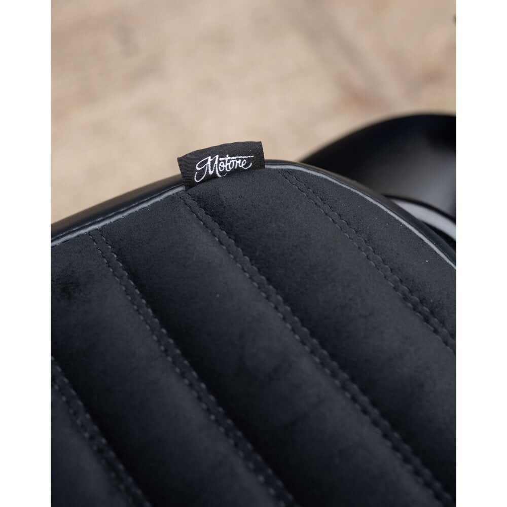 Motone 水冷 Speed Twin 1200專用 麂皮 雙座 椅墊 雙縫線 橫條紋 Viper - 黑