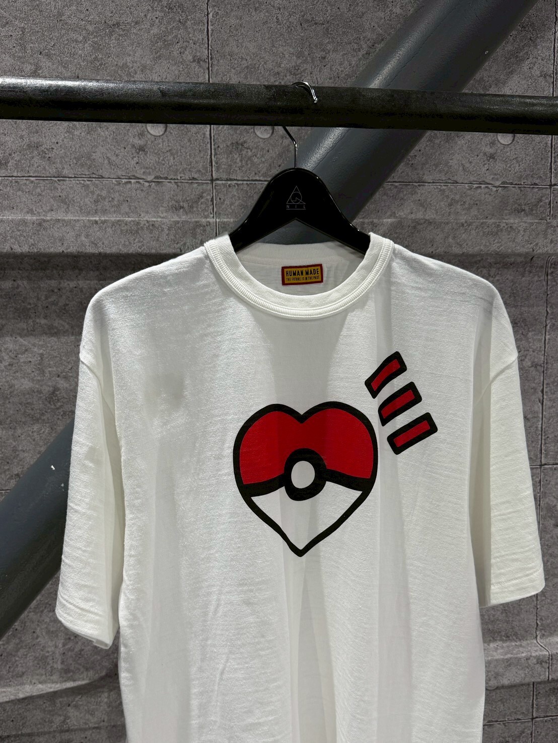 HUMAN MADE x Pokémon 限量聯名款 寶貝球愛心Logo 短袖 T