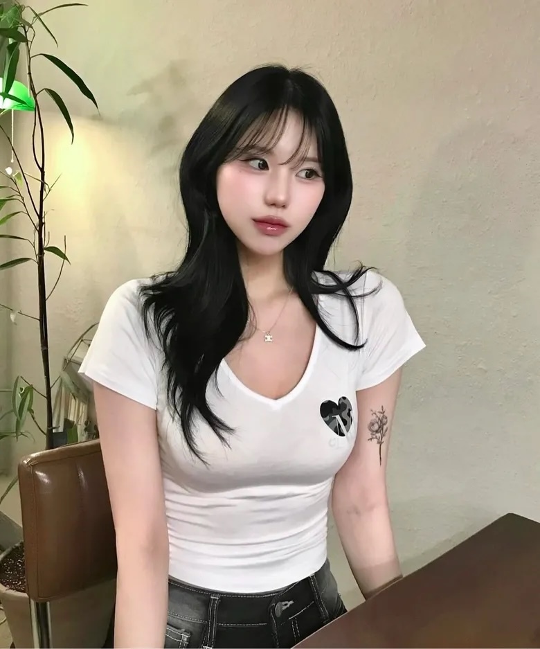 Mucent Vaint Heart 愛心 迷彩 小標 短版 縮腰 短袖 三色