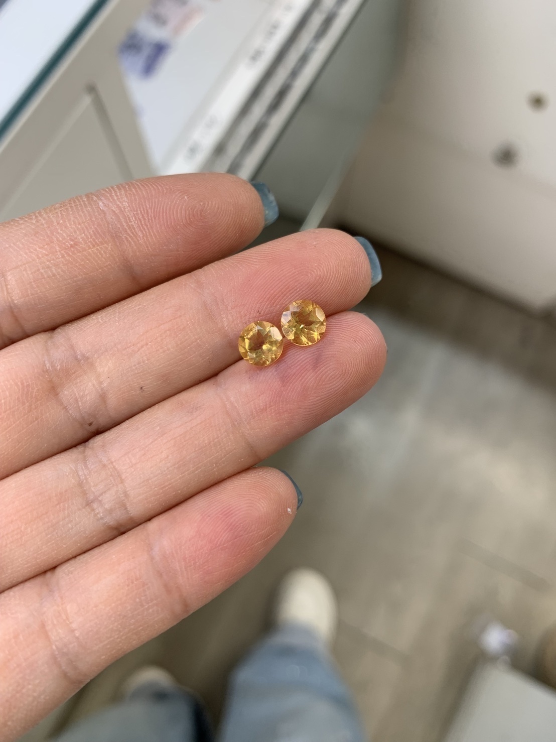 天然黃水晶裸石6mm×2
