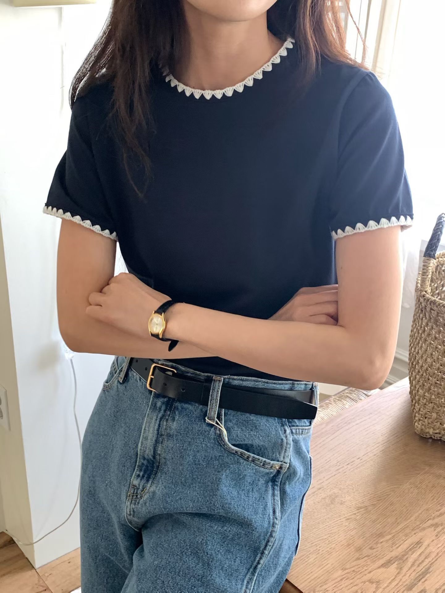 Embroidered border tee