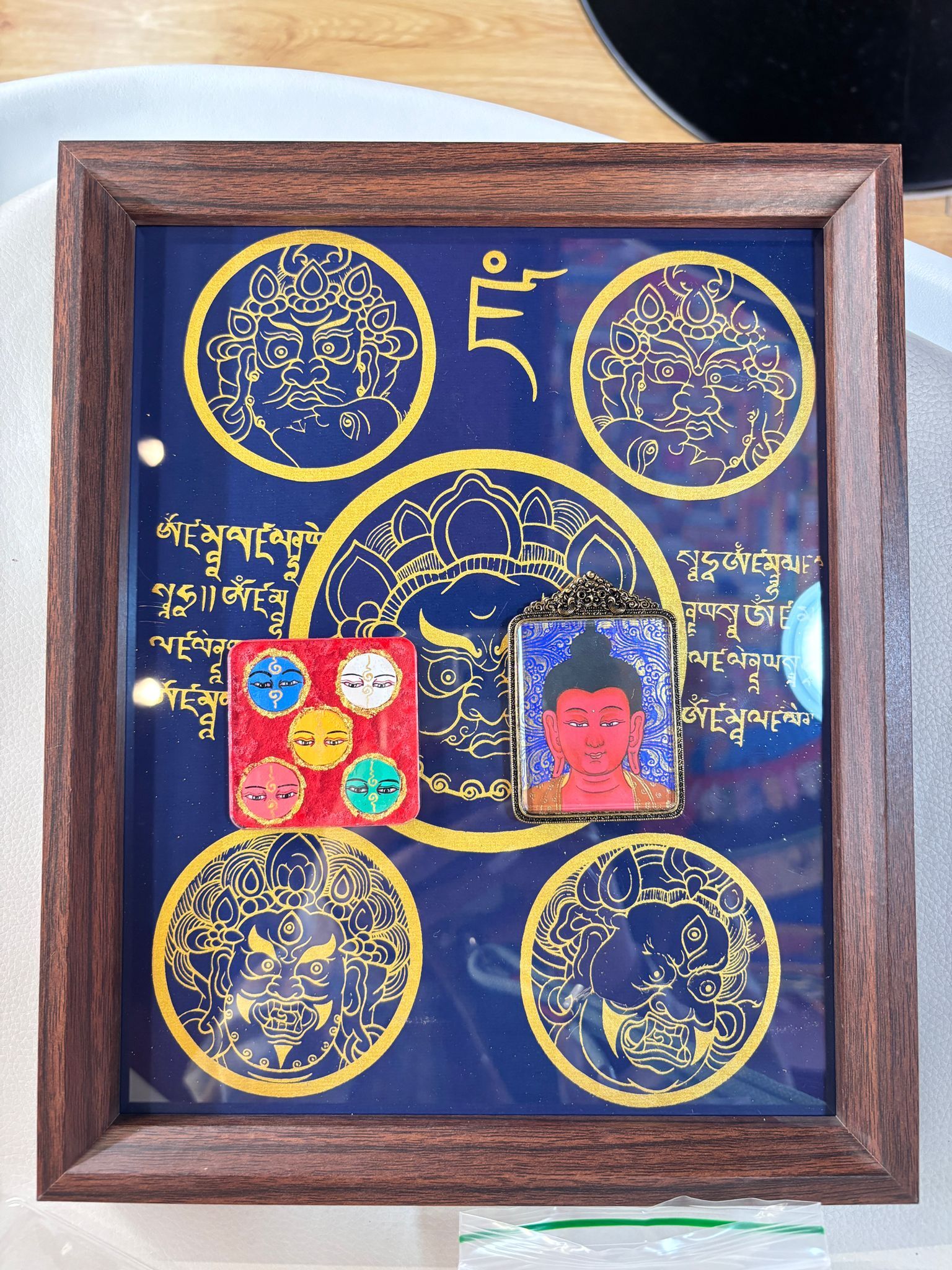 AB260418-K64-拓印藍五財+裝幡八大守護（狗、豬： 阿彌陀佛）+冰箱貼五財眼(需客人留姓名，出生年月日)(香格里拉松贊林寺上師開光加持+五色財神幡祈福)(預計6月中到貨)(只限尖沙咀門市自取不包郵)