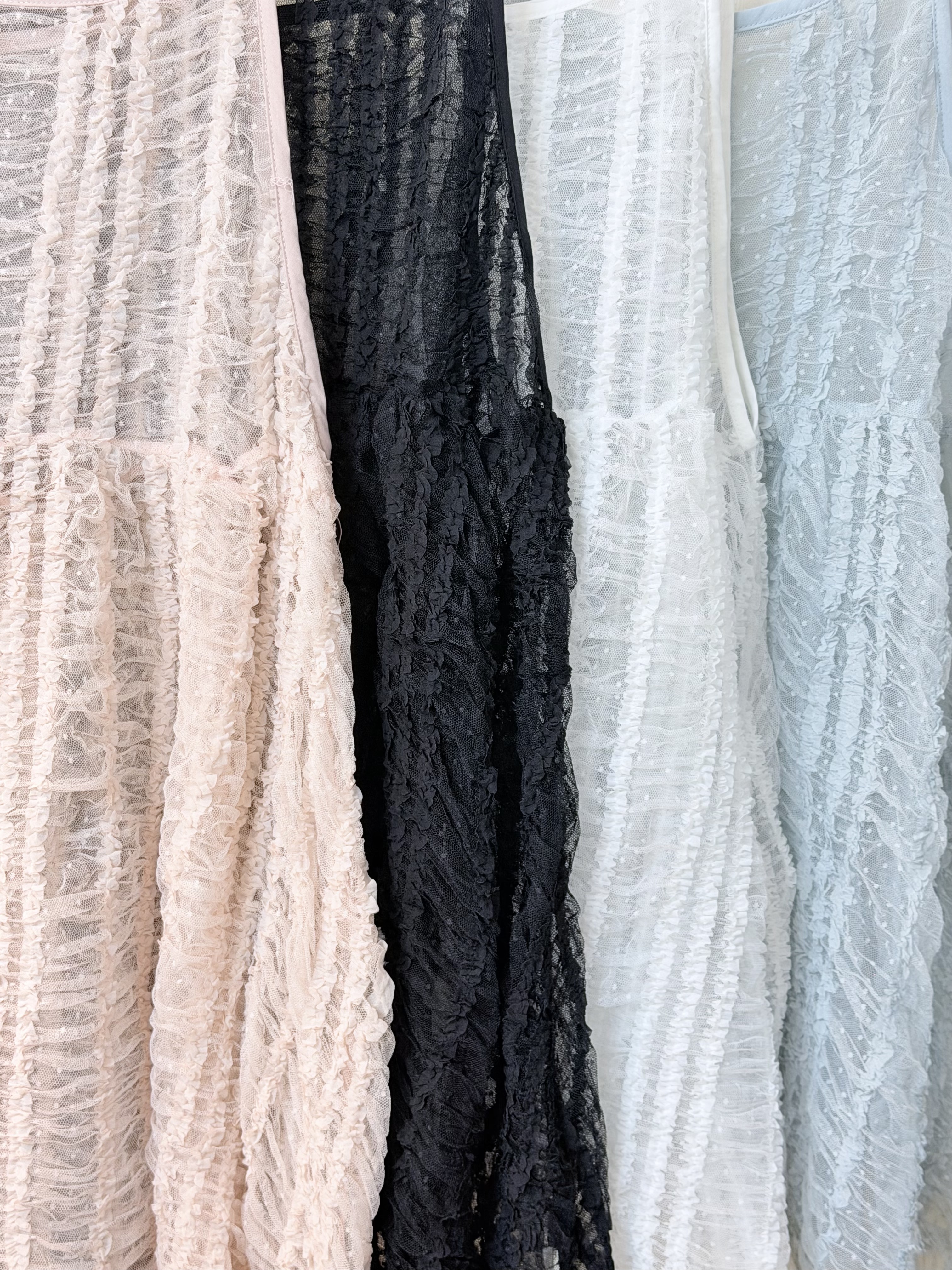 點點直紋花邊外搭⚪️