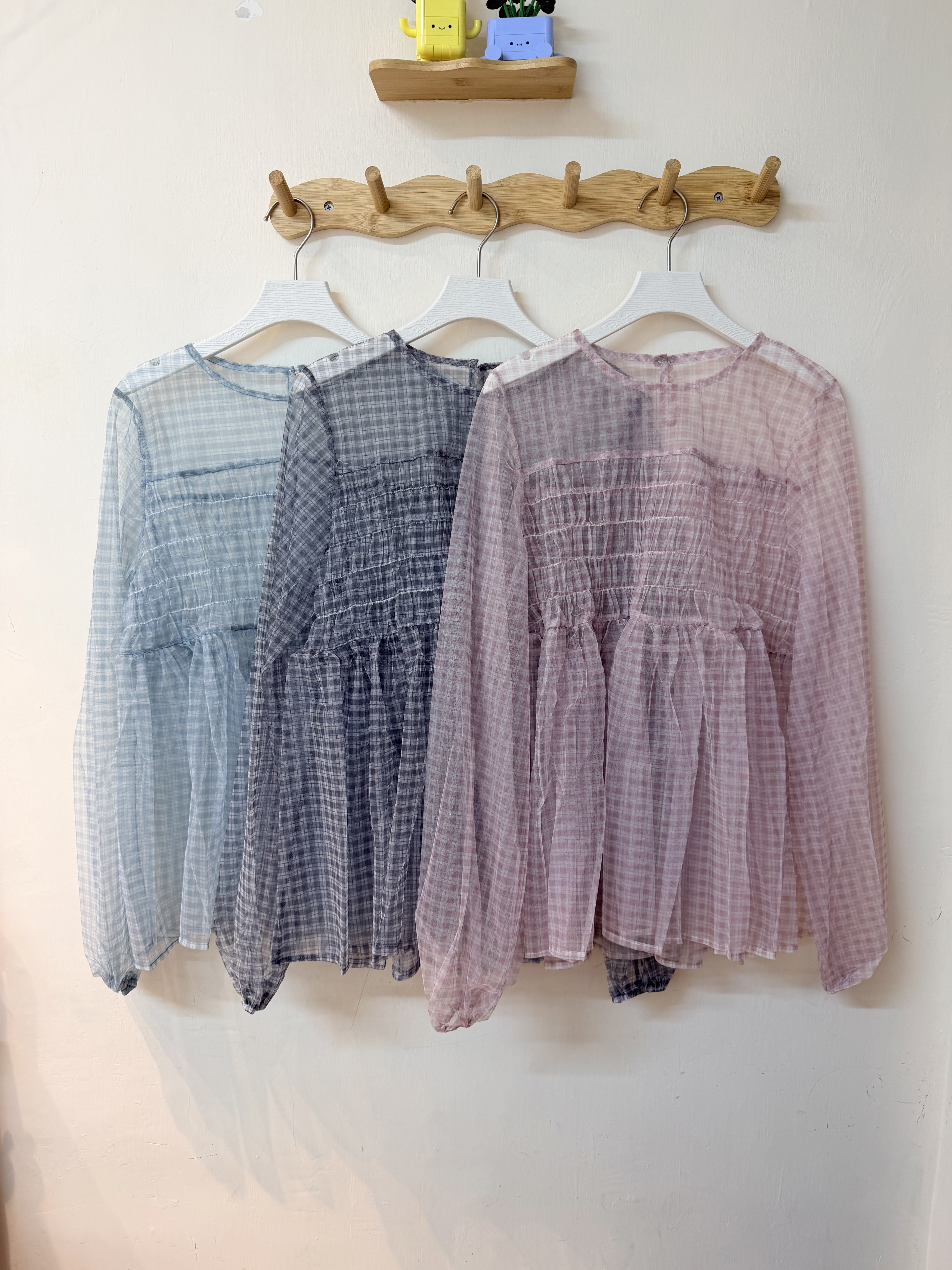 涼感透視格紋罩衫