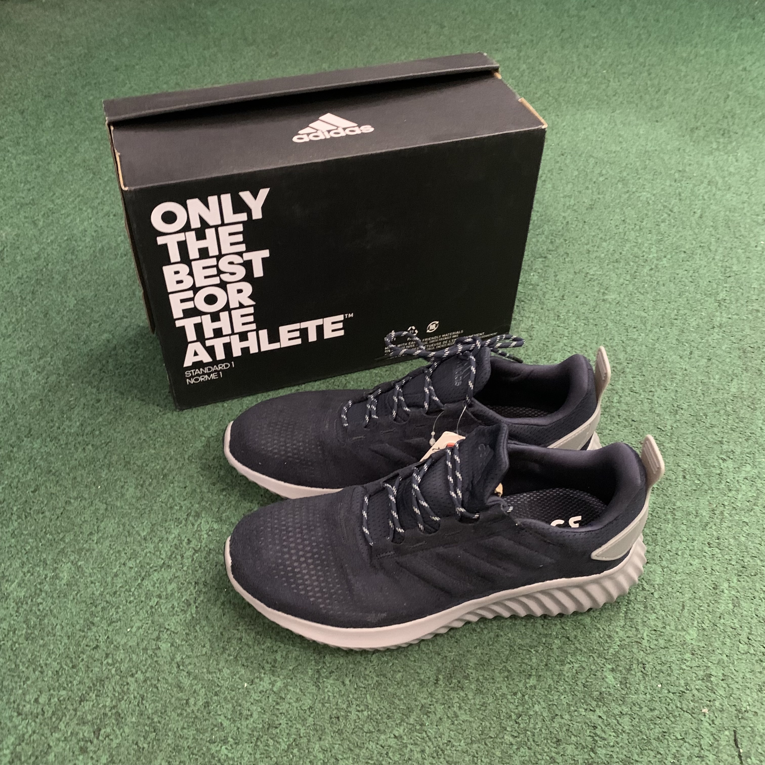 LAST SALE: ADIDAS ALPHABOUNCE CR M - US 8 IN STOCK NOW (現貨發售中)