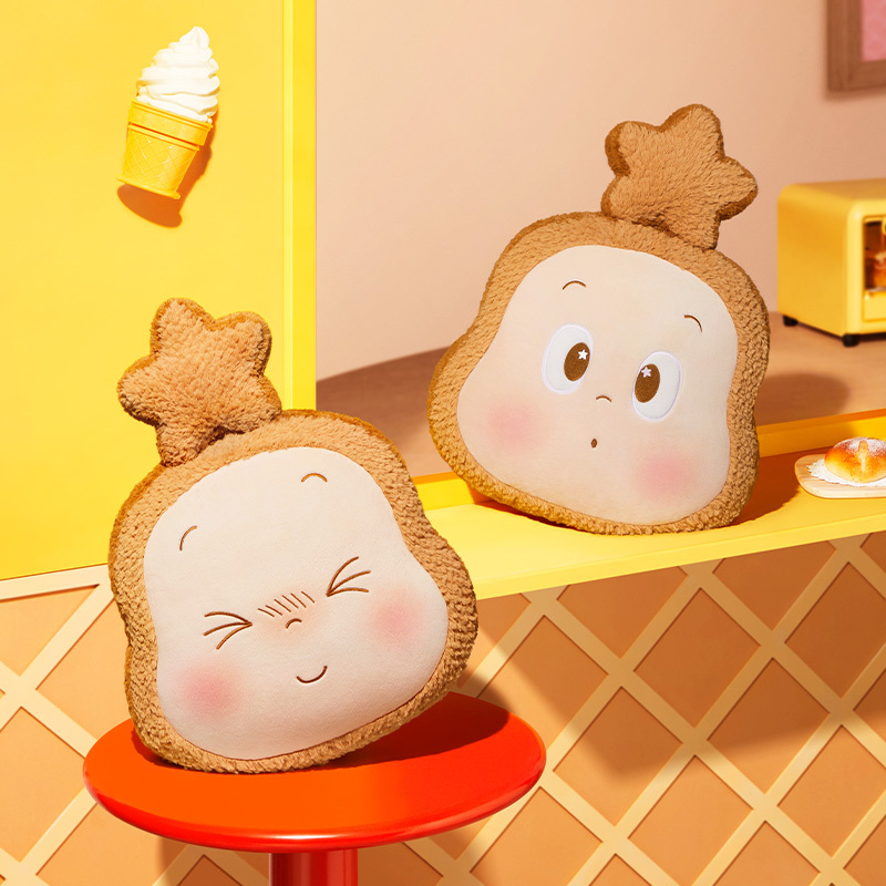 POP MART 泡泡瑪特星星人 歡迎來到月球表面系列 毛絨吐司坐墊