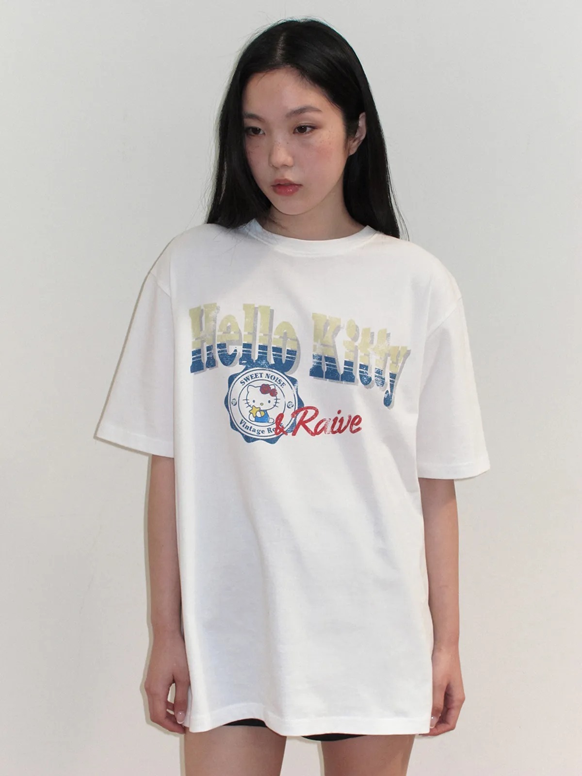 RAIVE X HELLO KITTY Stamp Graphic T-shirts