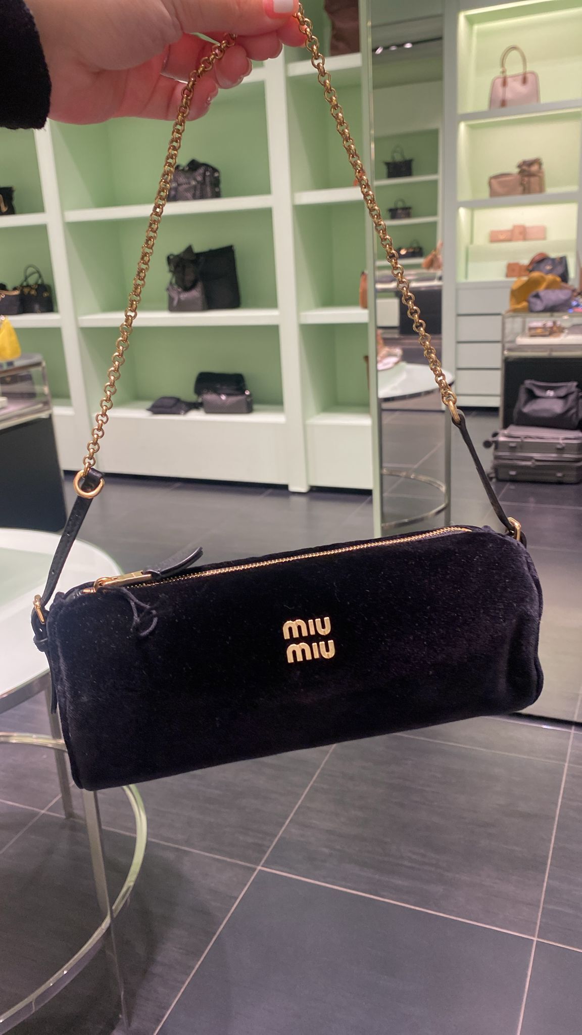 英國代購 - M119 MIU VELLUTO 5NE851