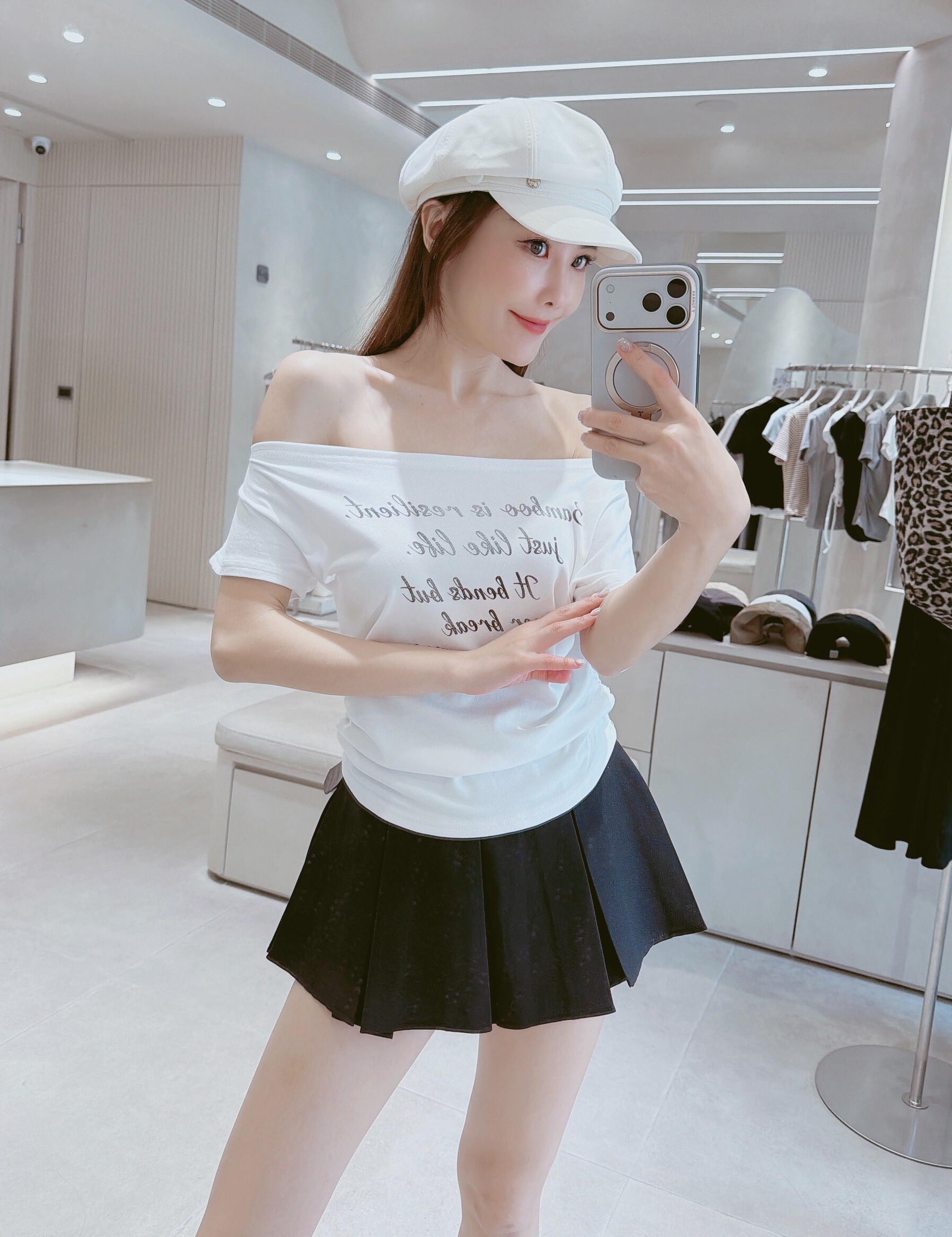 寬領側皺英文棉質衣