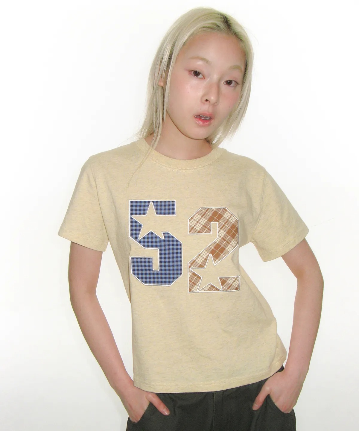 AMES WORLDWIDE 52 APPLIQUE TEE