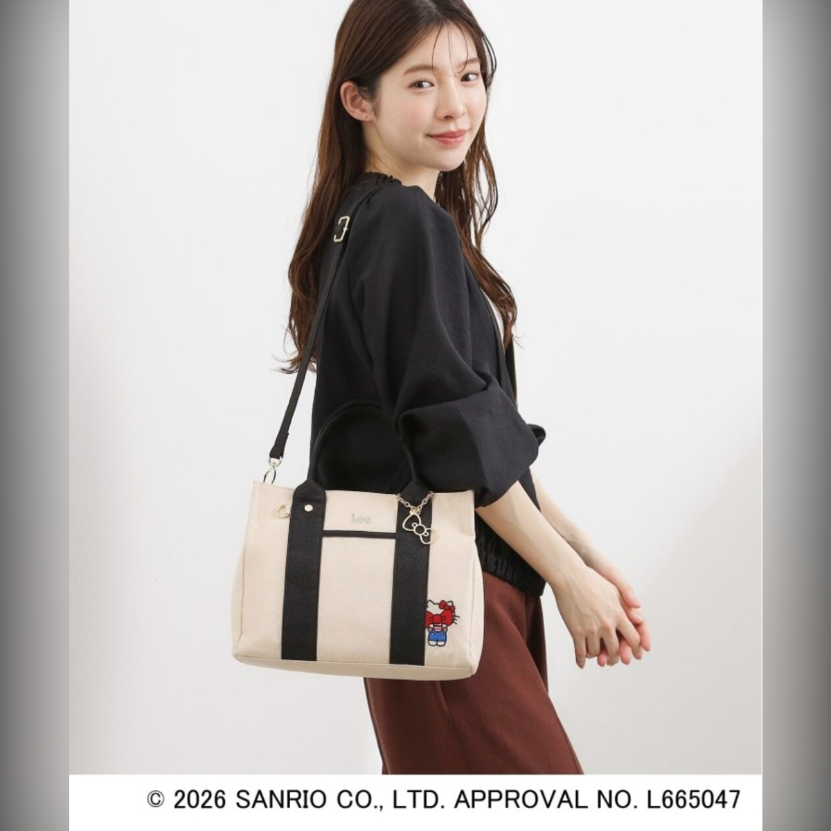 26083-KT [Lee 別注版] Sanrio Hello Kitty x Grove 聯乘方形兩用手袋 象牙色 #JP-GV26