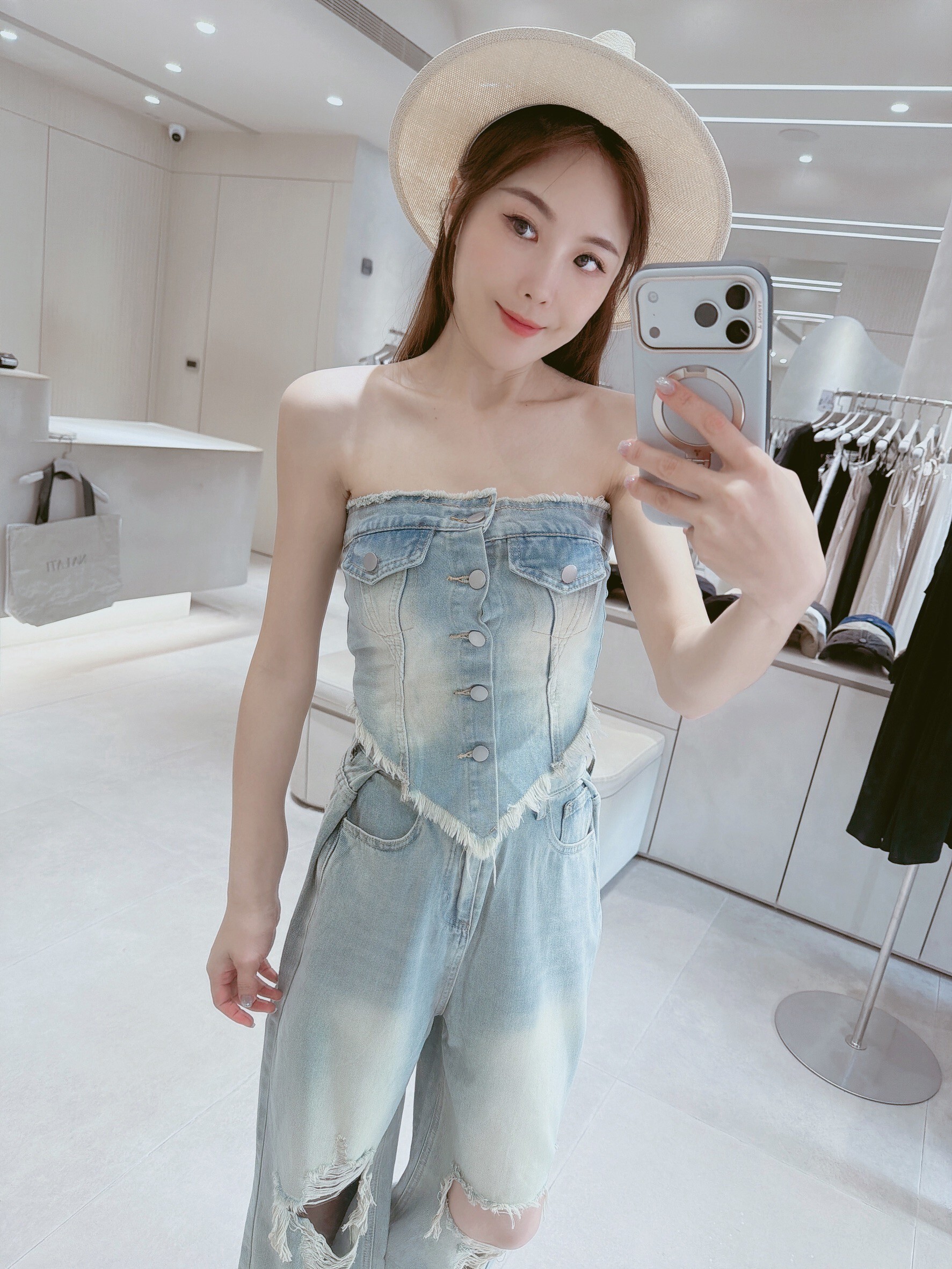 復古後鬆緊平口背心+抓破牛仔寬褲