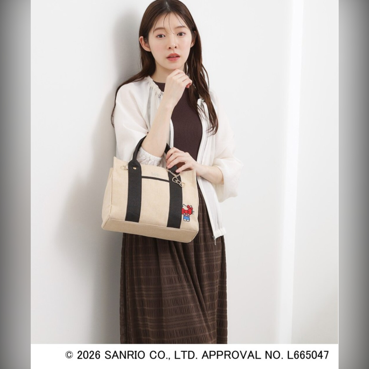 26083-KT [Lee 別注版] Sanrio Hello Kitty x Grove 聯乘方形兩用手袋 米色 #JP-GV26