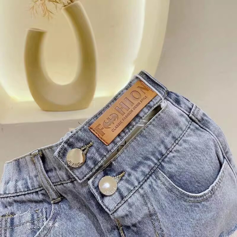 【H0690】時髦高腰兩釦割破牛仔短褲(90-160)