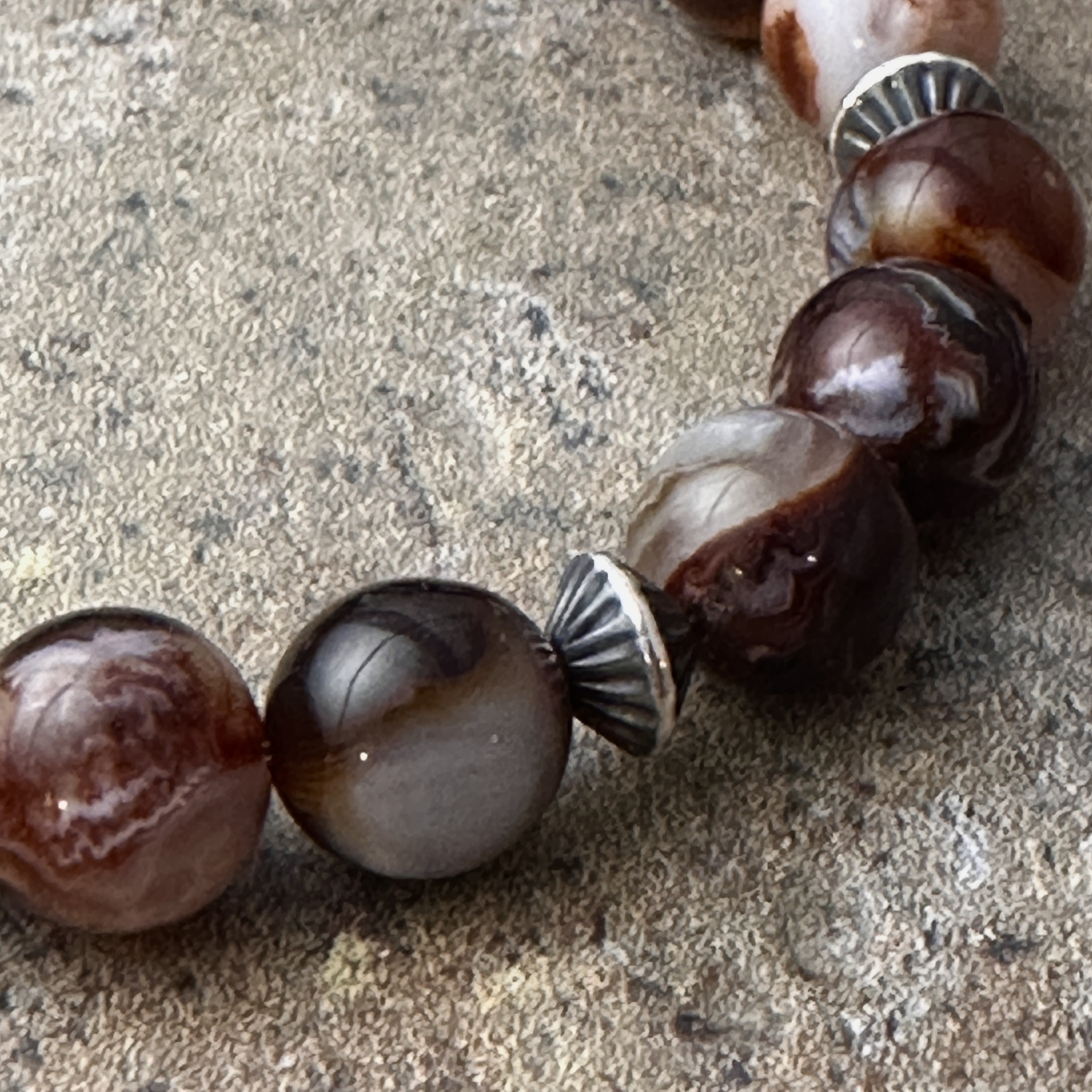 +Black Venom Jewelry-9.5mm Fire Agate 花火瑪瑙串珠手鍊