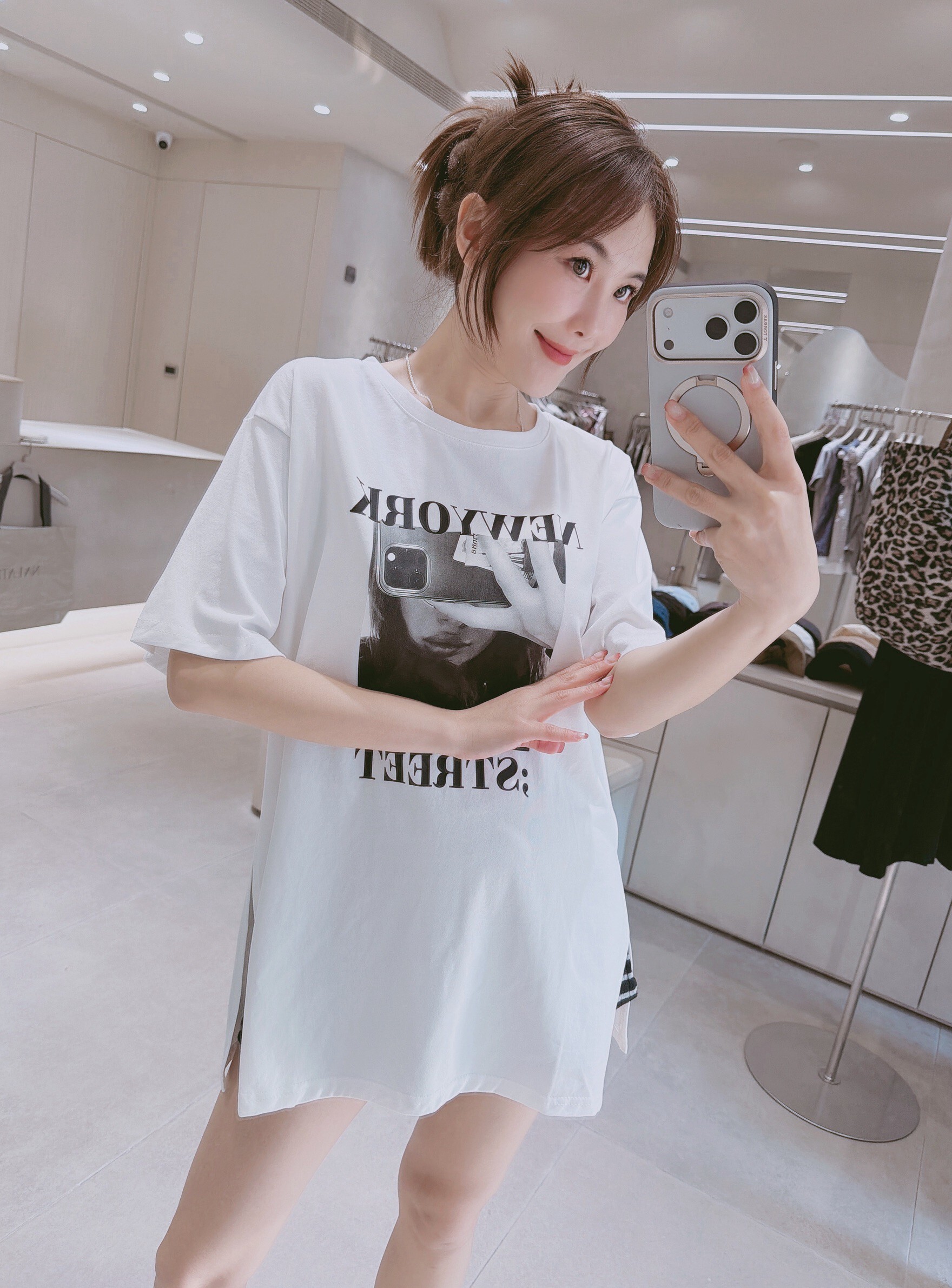 手機人像NEWYORK側開岔棉質衣