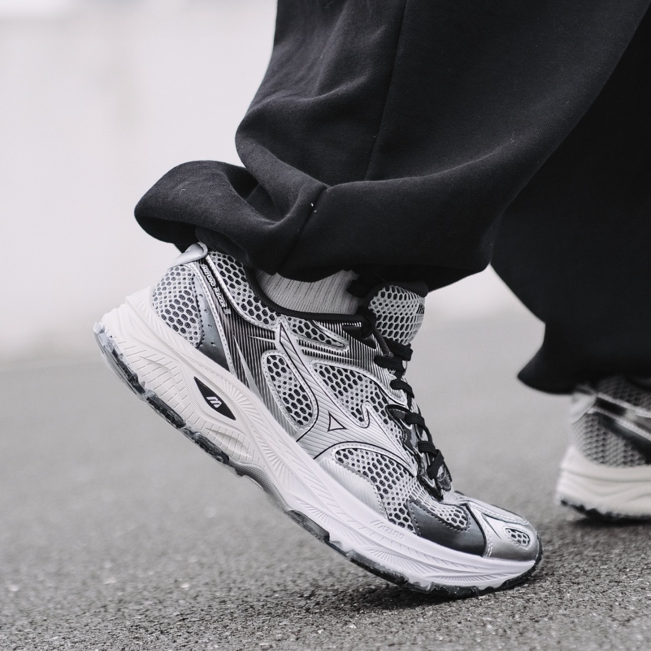 MIZUNO RACER S 賽博銀 深灰 復古 跑步鞋 美津濃 D1GH253517