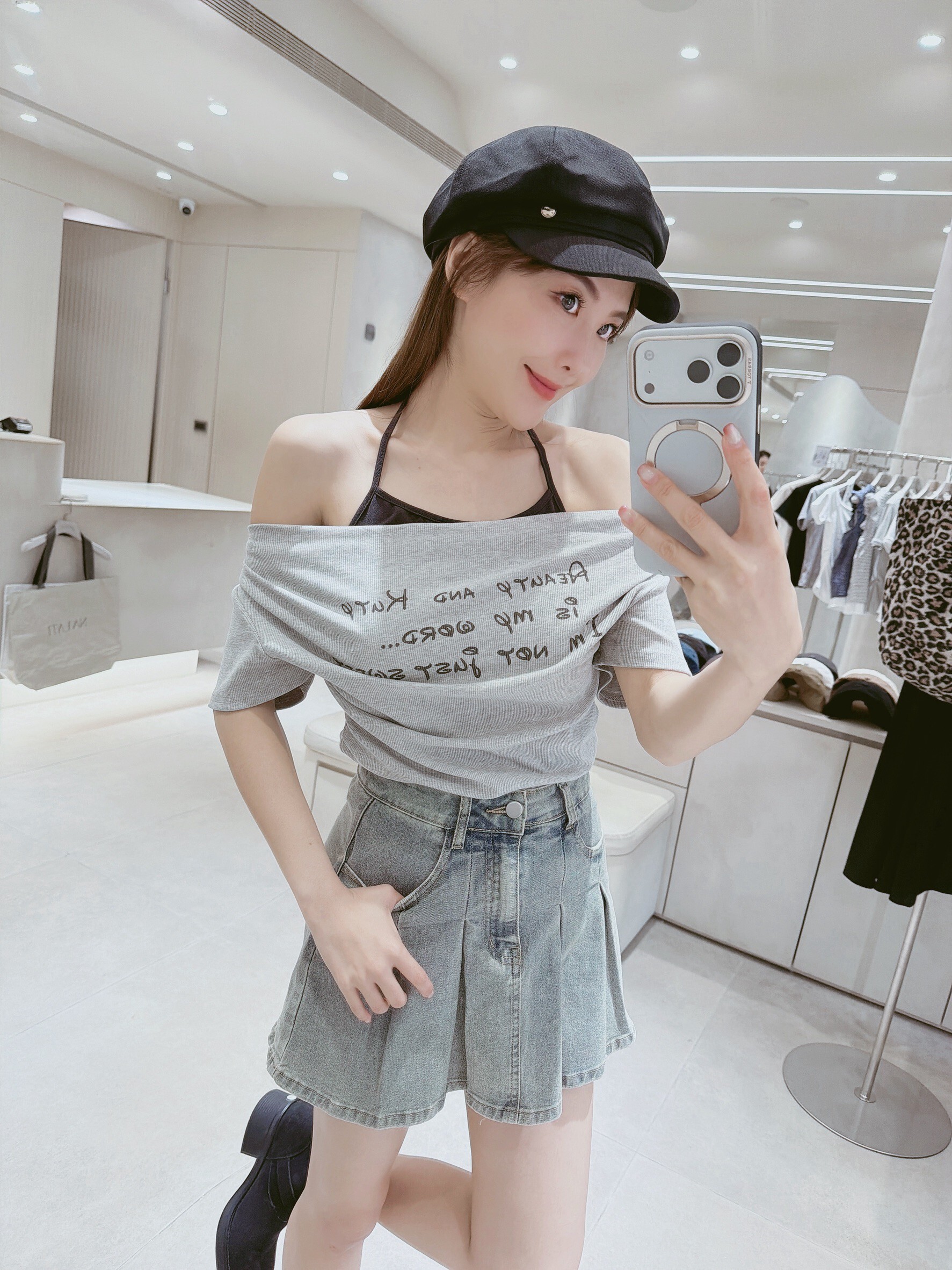 掛脖垂領三排字棉質衣