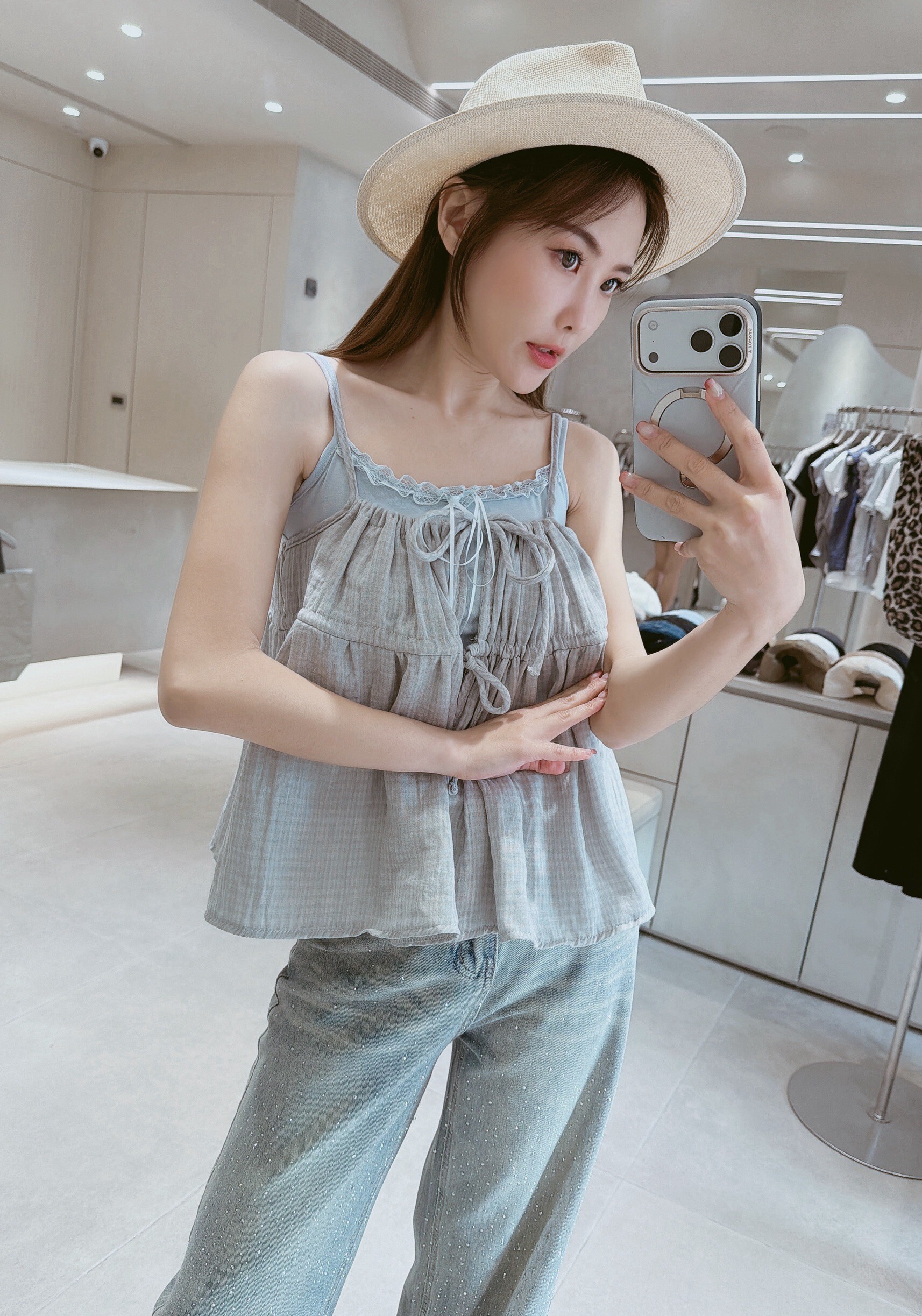 蕾絲邊背心+前綁亞麻背心