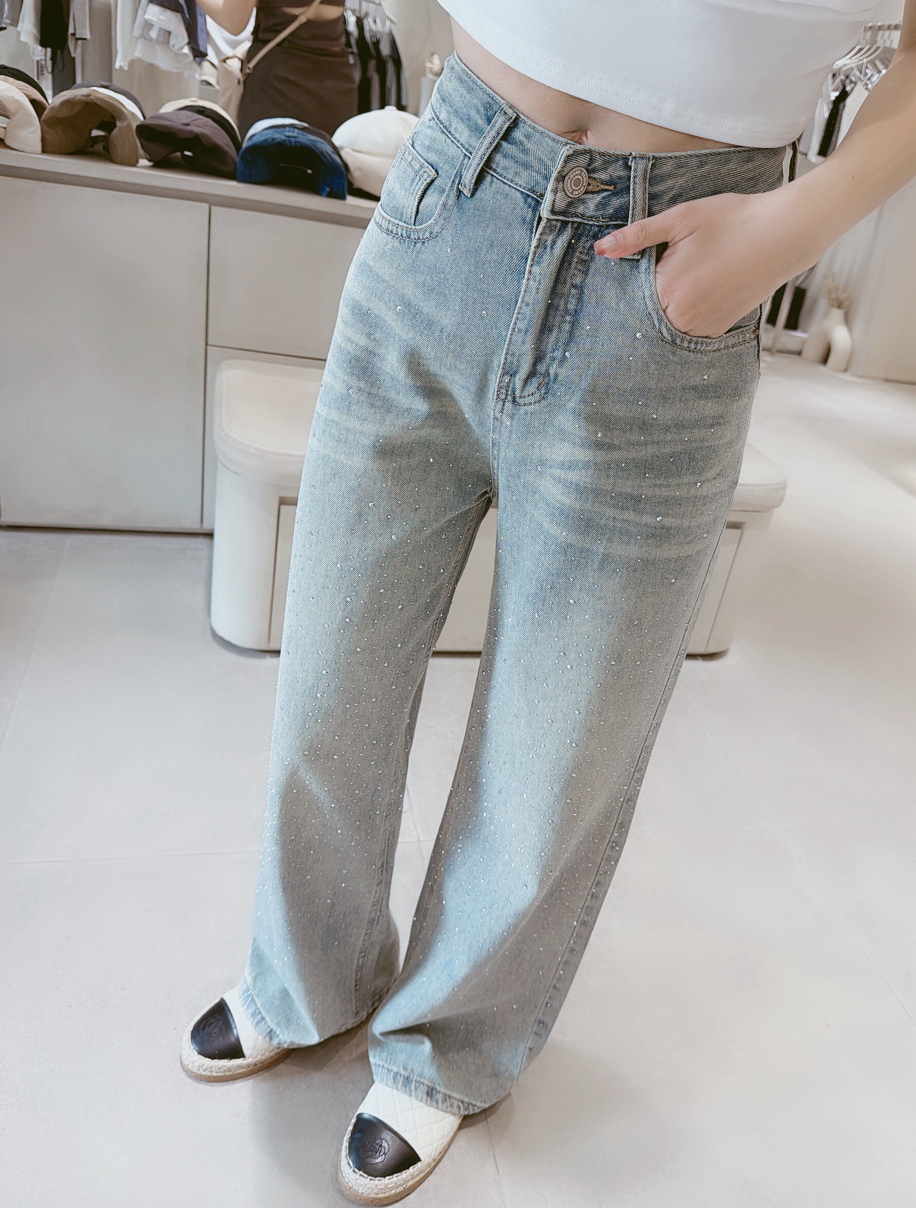 後標貼鑽復古牛仔寬褲 9923