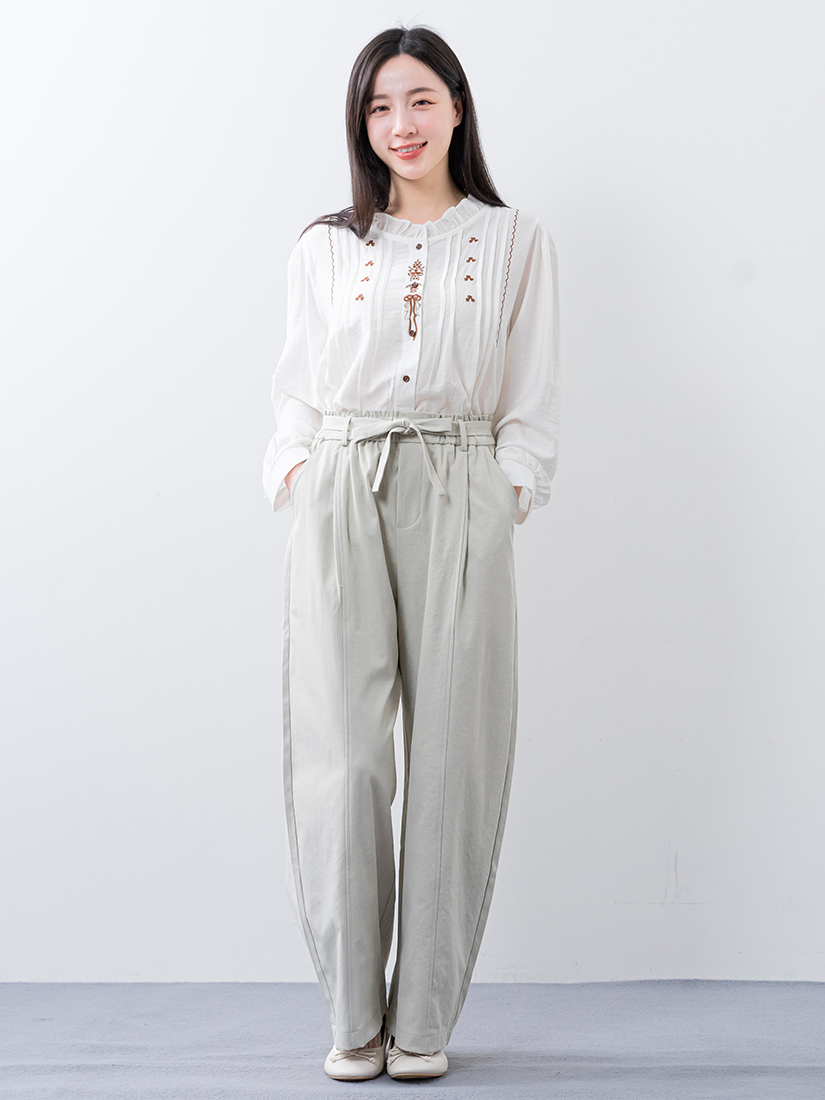 荷葉刺繡壓褶襯衫壓線繭型寬褲組合