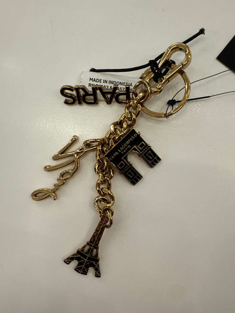 YL015 Karl Lagerfeld LOGO 巴黎鐵塔鎖匙扣