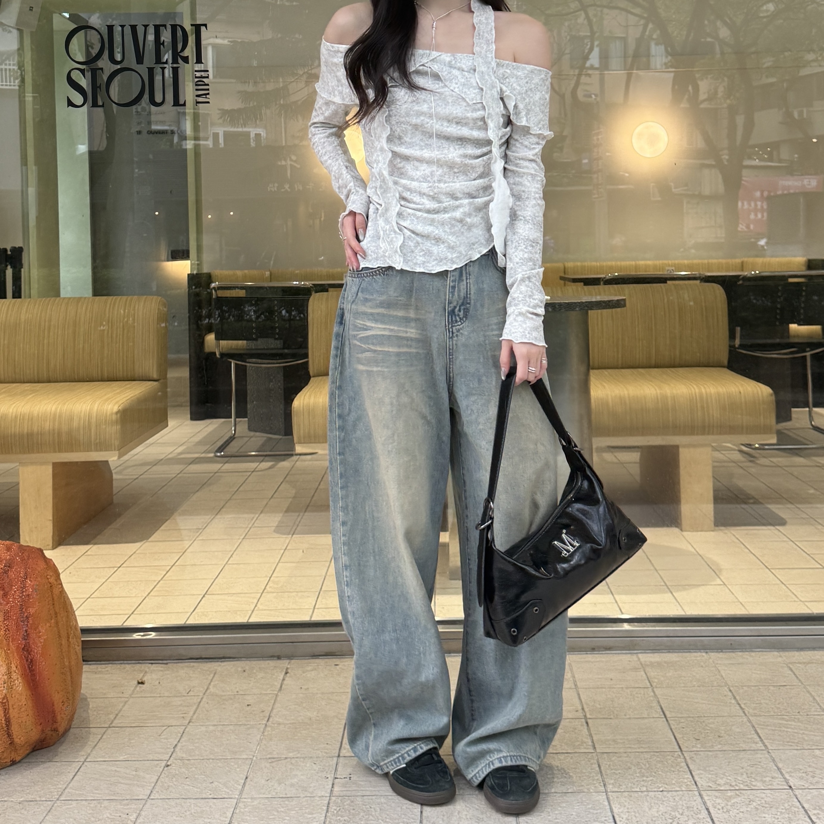 8733 百搭日常直筒牛仔褲