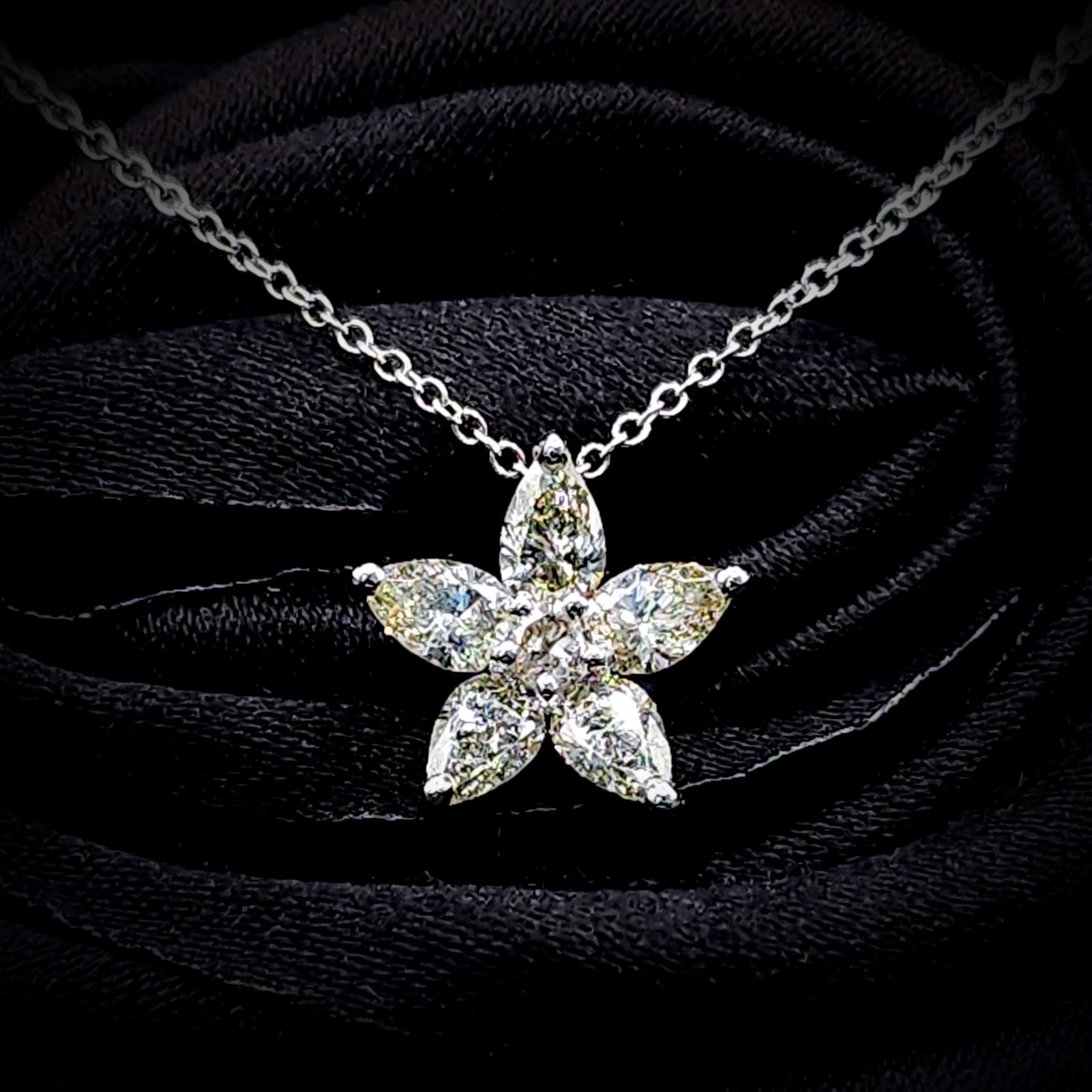 全新18K白金79份淺綠鑽石吊墜