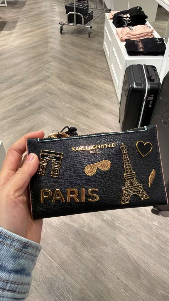 YL091 Karl Lagerfeld 滿版金色LOGO拉鏈包 黑色